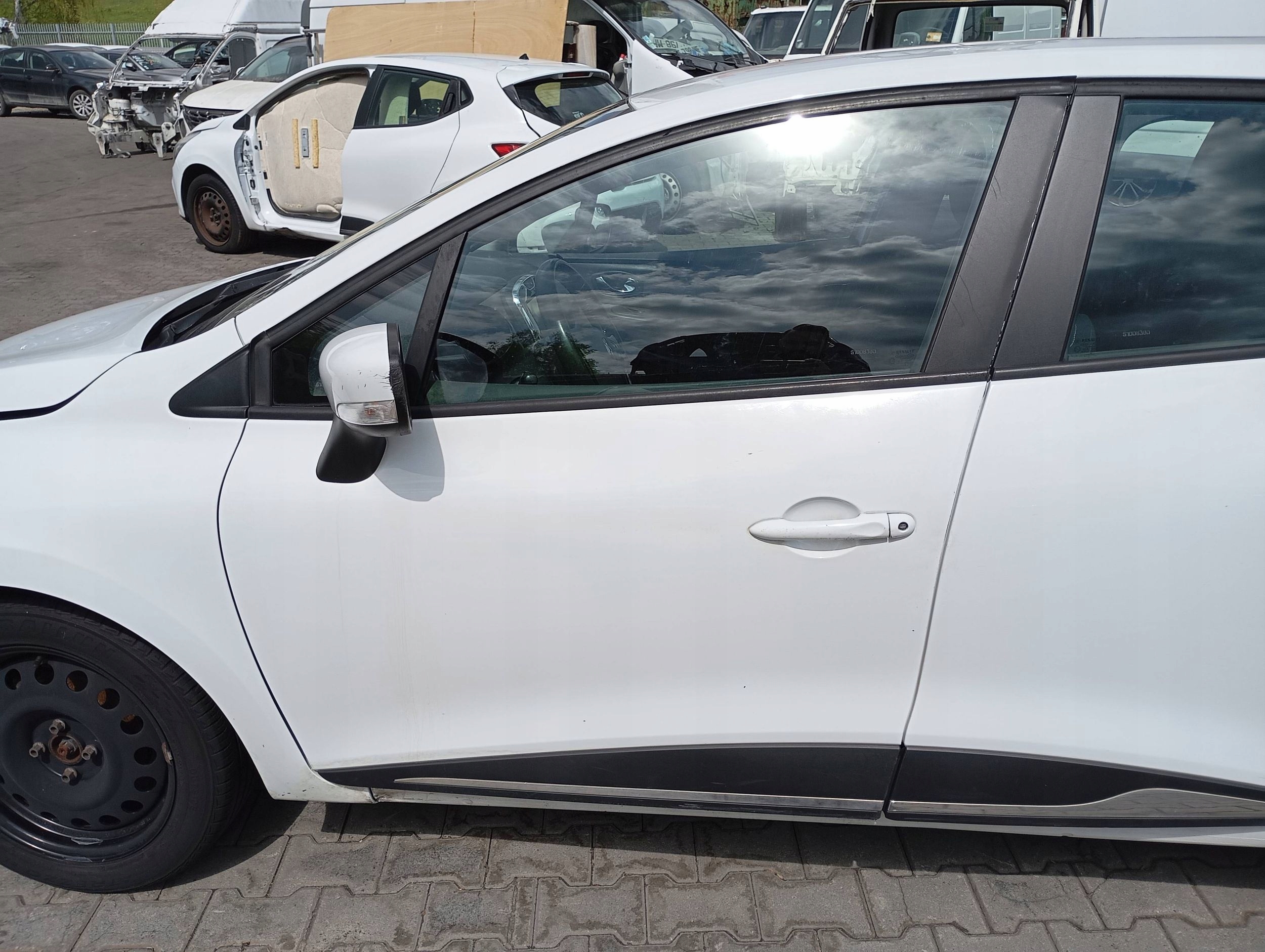RENAULT CLIO 4 IV BH door front front left 12-20 BIALE OV369 0V369