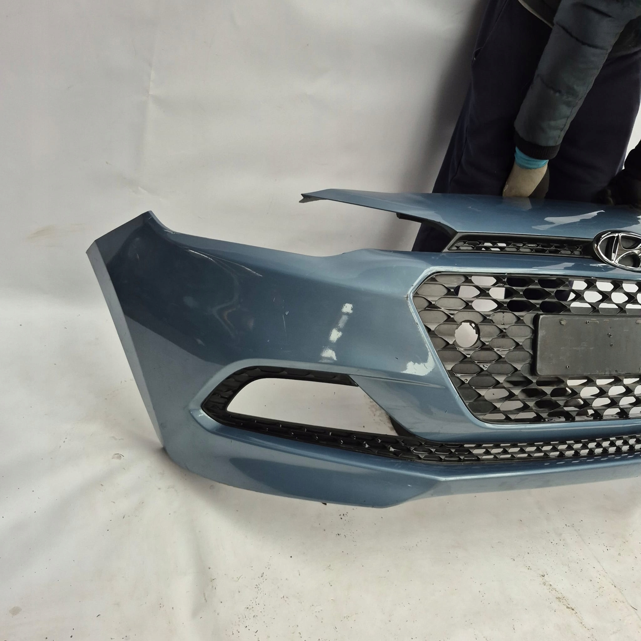 HYUNDAI I20 II 2 14- bumper front front grill grid 86511-C8000