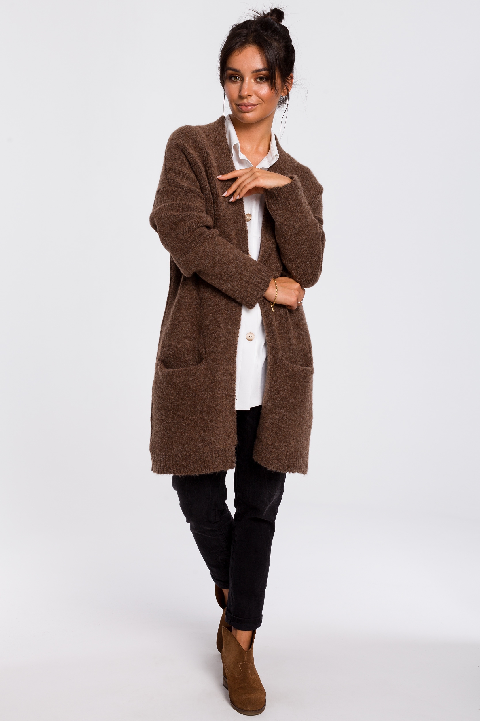 KARDIGAN SWETER KOBIECY SWETEREK BEZ ZAPIĘCIA STYLOWY BRĄZOWY 40/42 L/XL Marka inna