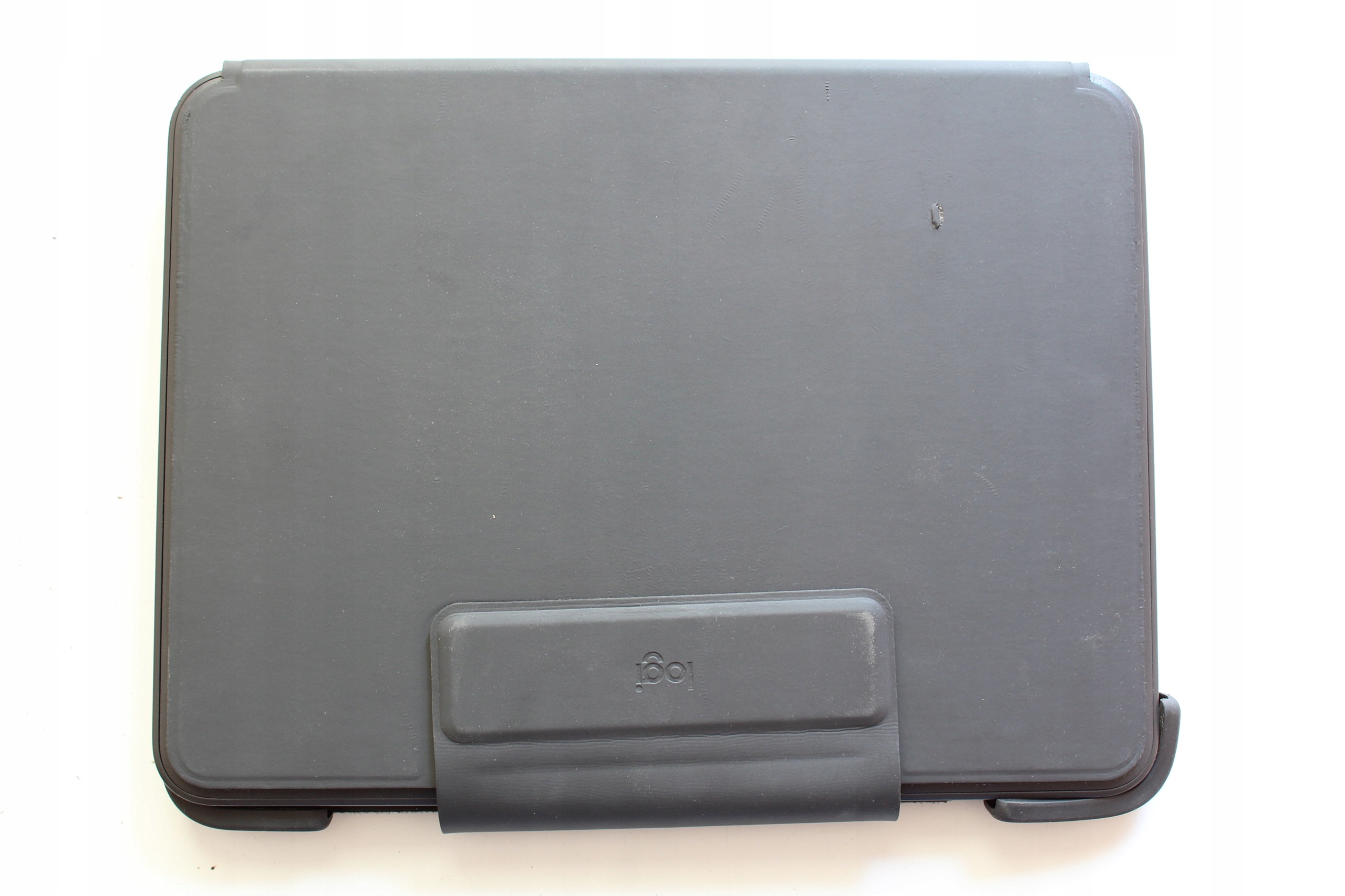 ETUI LOGITECH SLIM FOLIO PRO 11 CALI IPAD PRO Rodzaj zamiennik