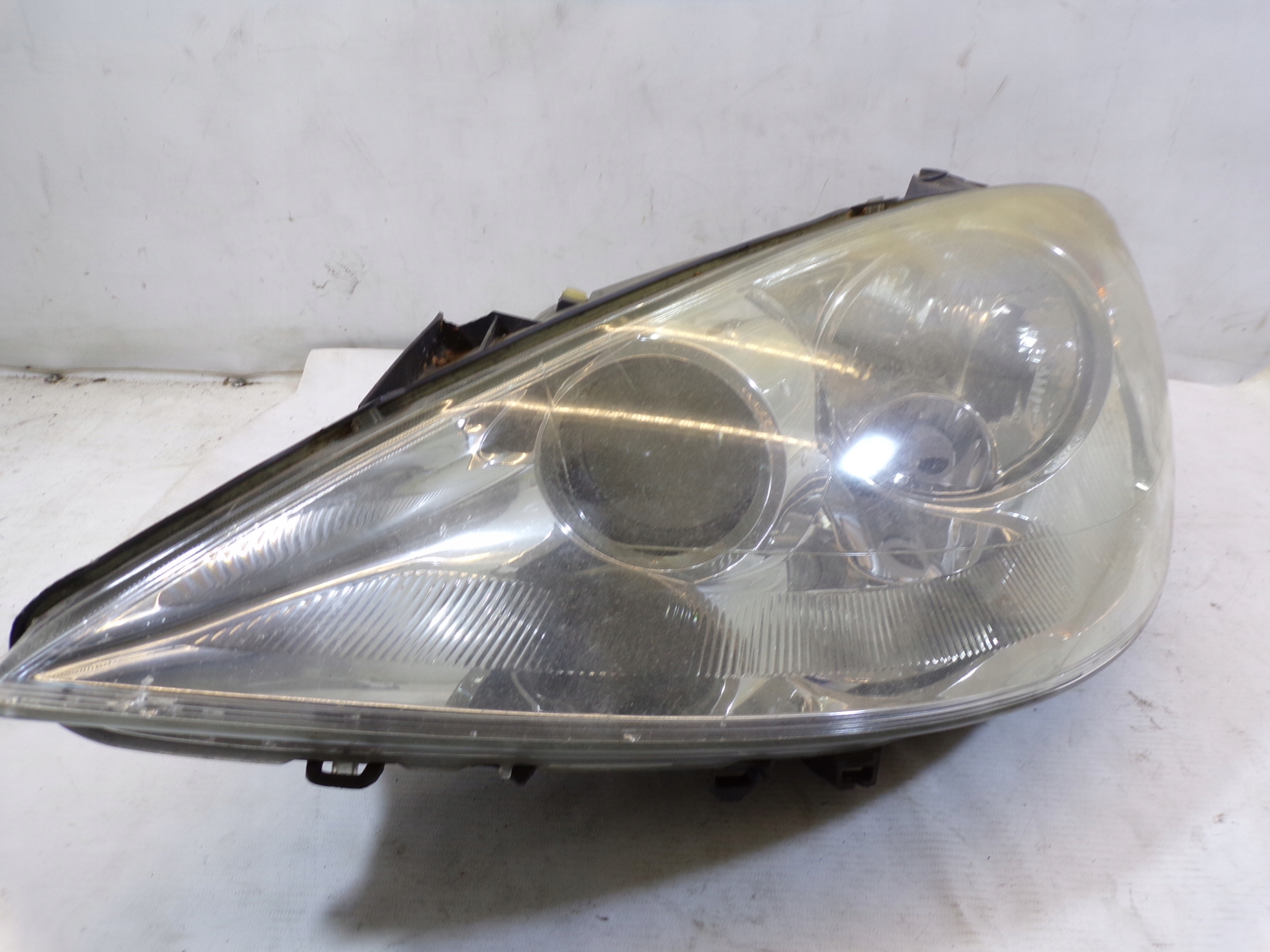 light front front left PEUGEOT 807 XENON