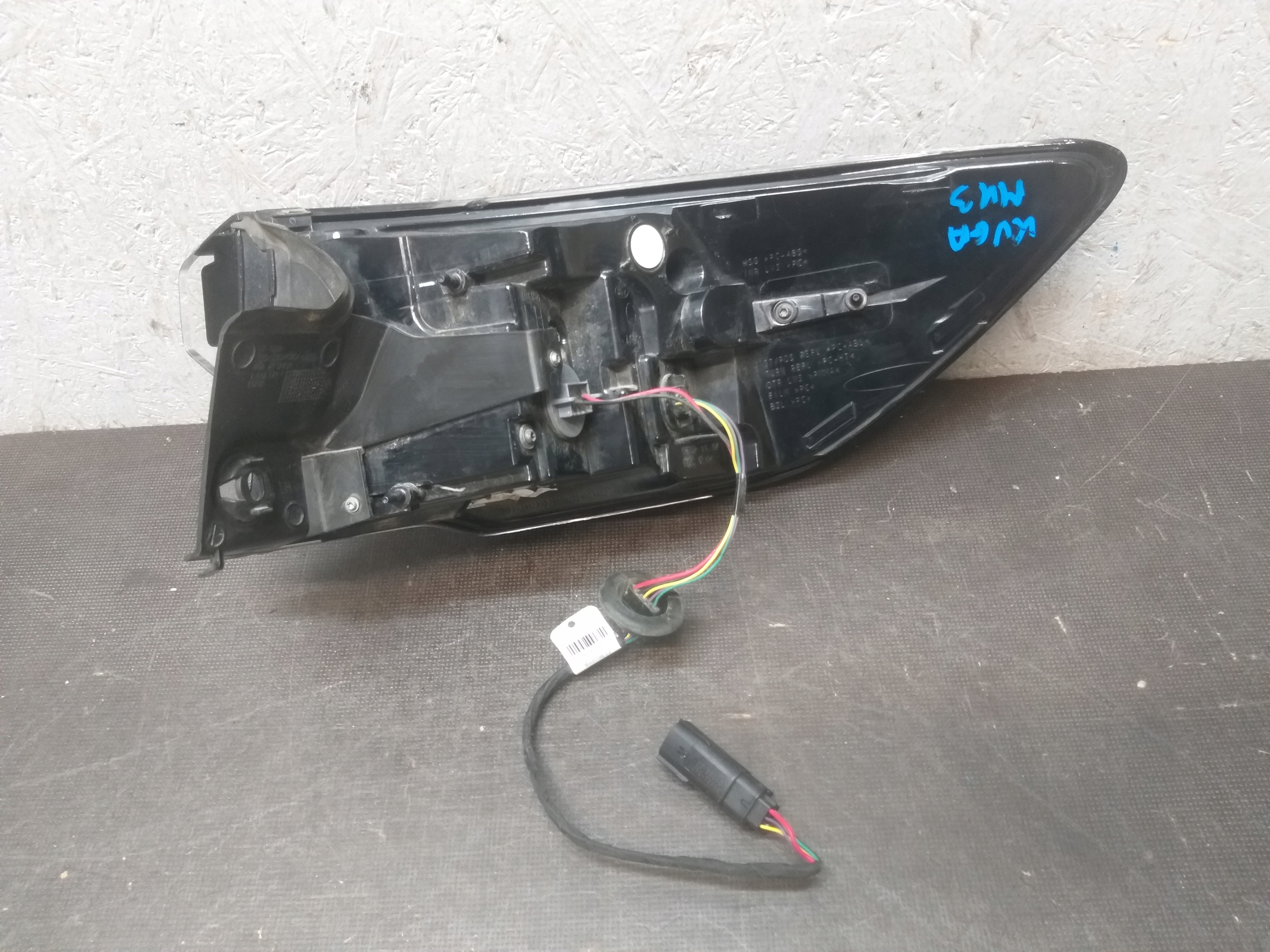LIGHT REAR PART LEFT FORD KUGA MK3 LED LV4B-13405-BE