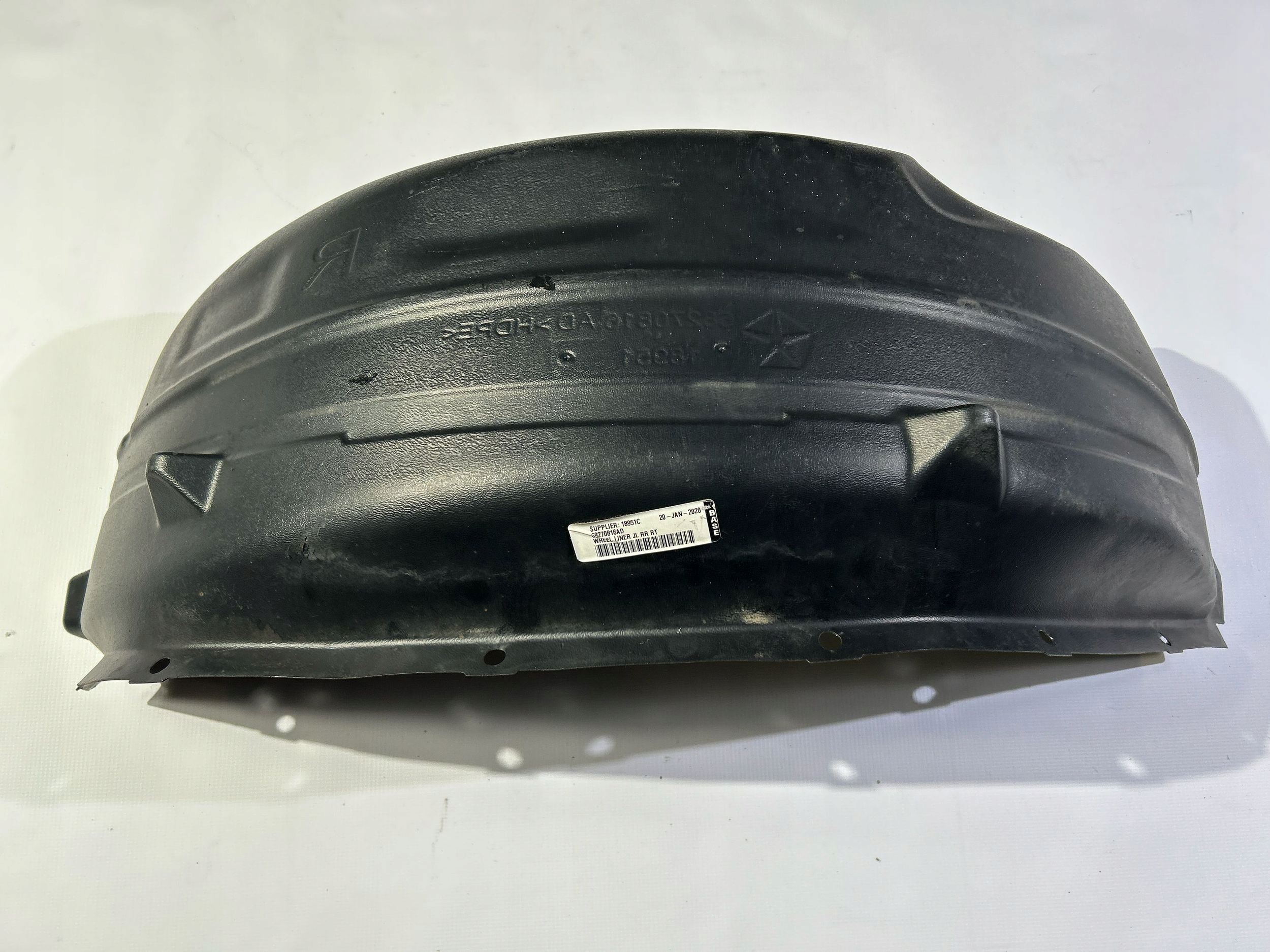 mudguard rear part rear. right Jeep Wrangler JL 2018
