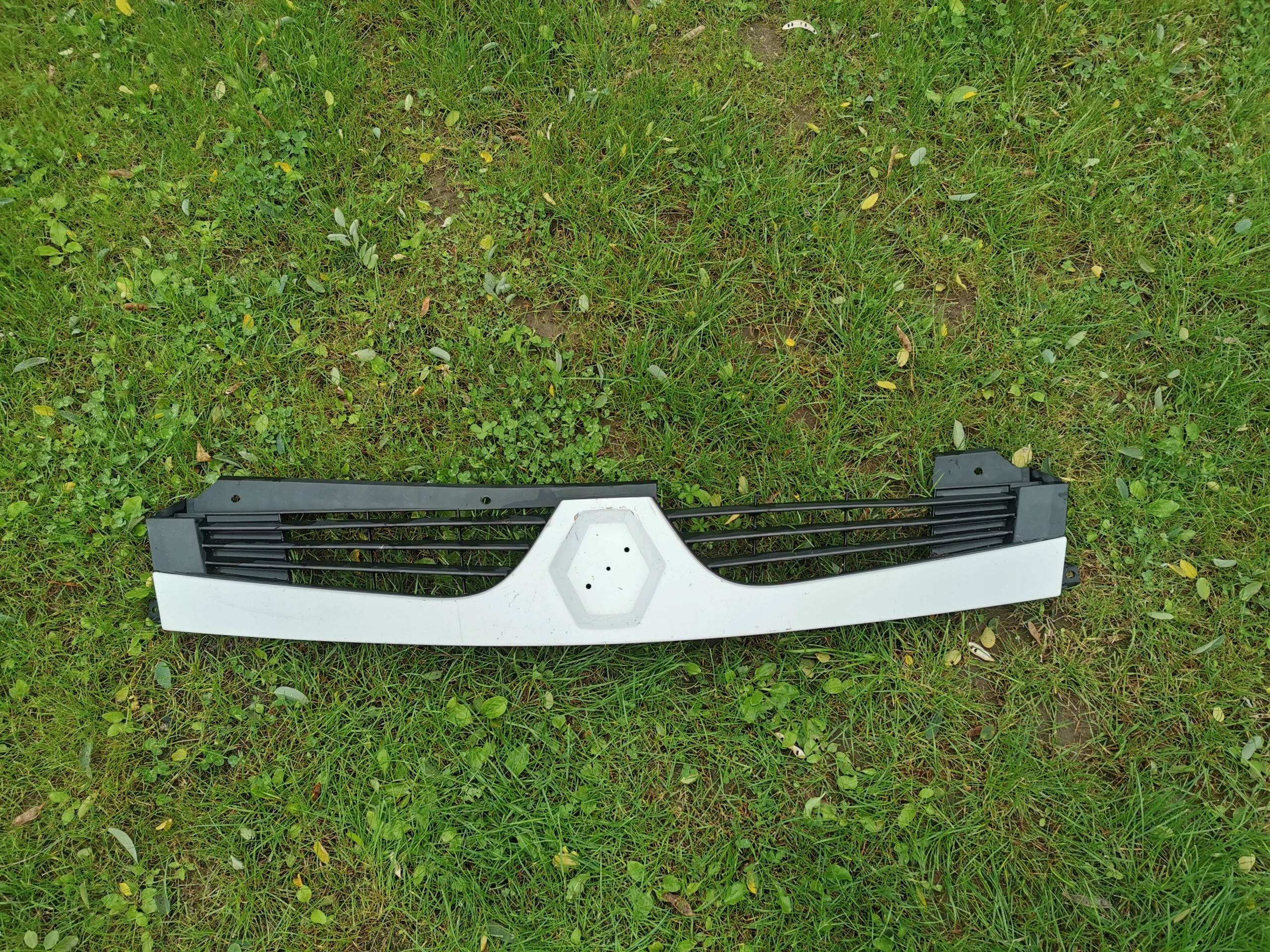 RENAULT TRAFIC Grill Grill Frontstoßstange 2000 - 2007
