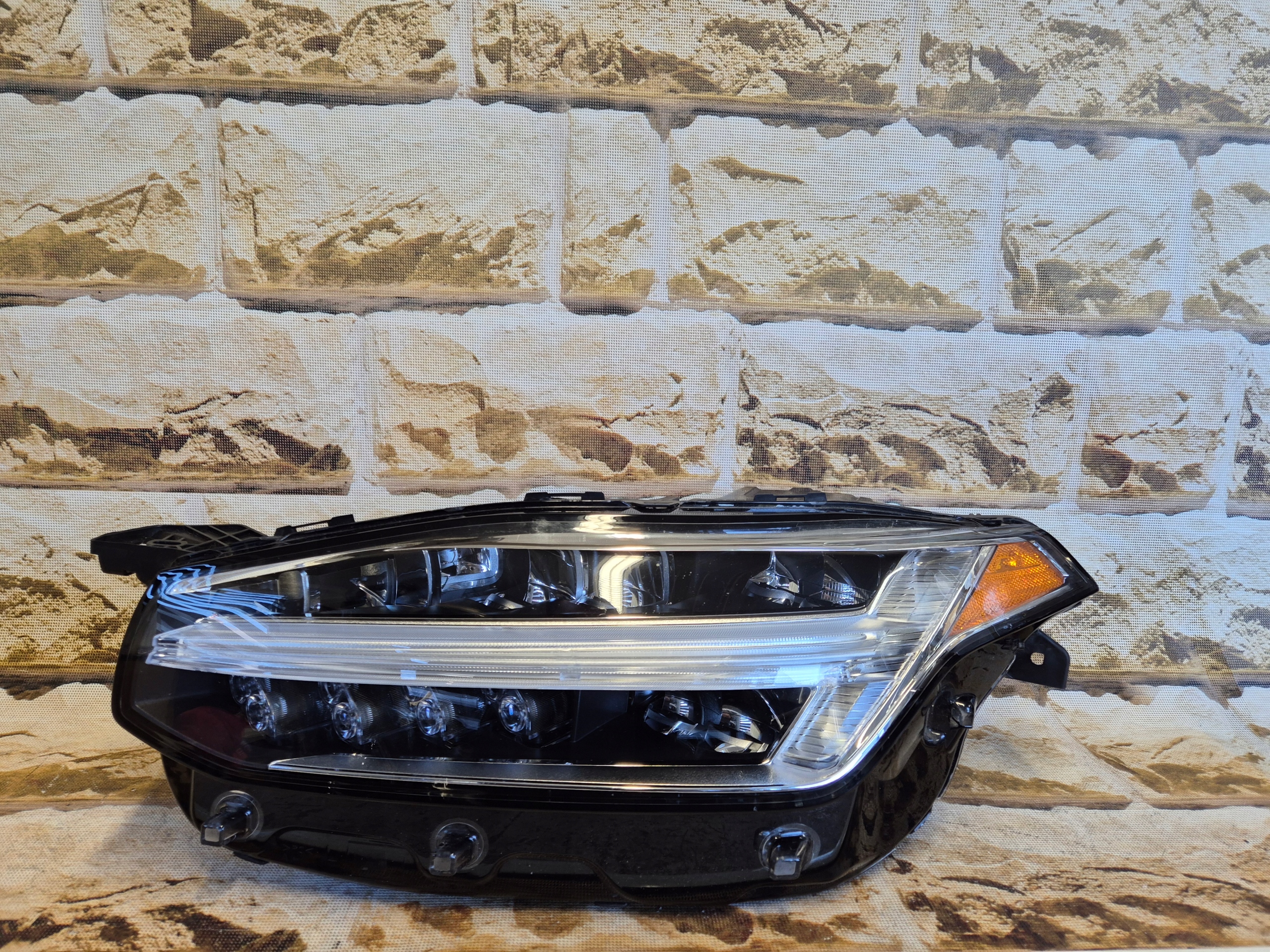 volvo xc90 xc-90 full led usa ameryka wersja lewa lampa na jeden moduł