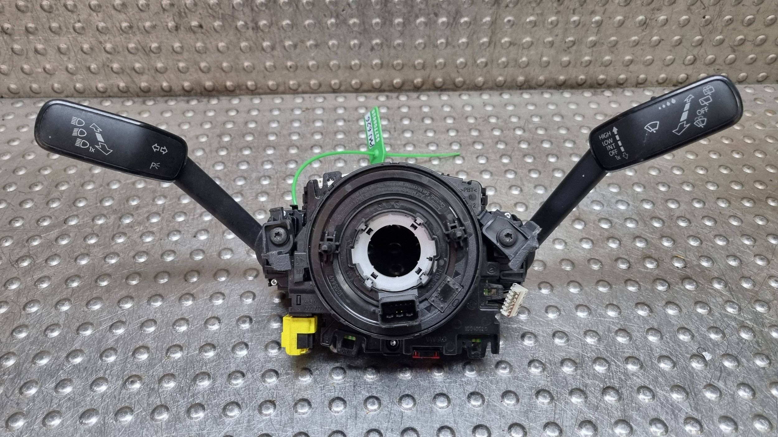 commodo commande levier commodo sous volant anneau 5Q0953507AA 5Q0953549 VW GOLF VII