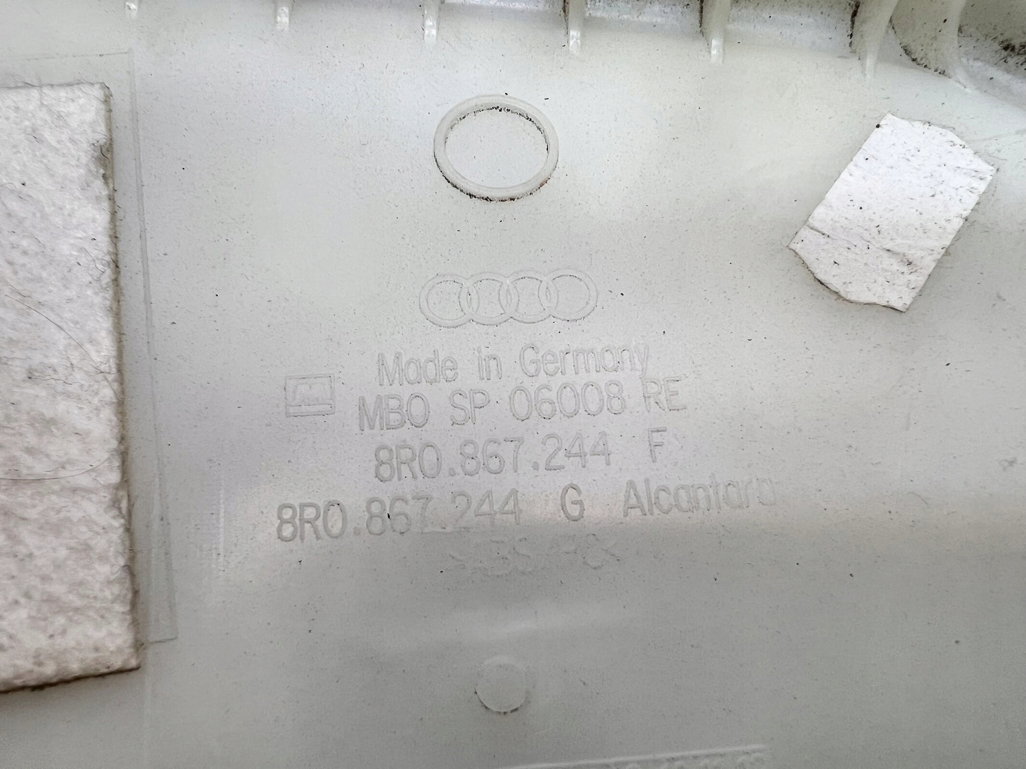 cover SLUPKA B right AUDI Q5 8R0867244F without