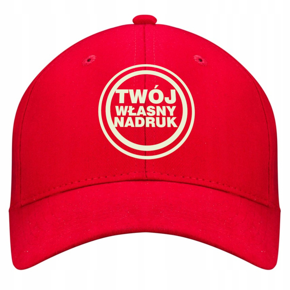 CZAPKA Z DASZKIEM METALOWE ZAPIĘCIE Z WŁASNYM HAFTOWANYM NAPISEM CZERWONA