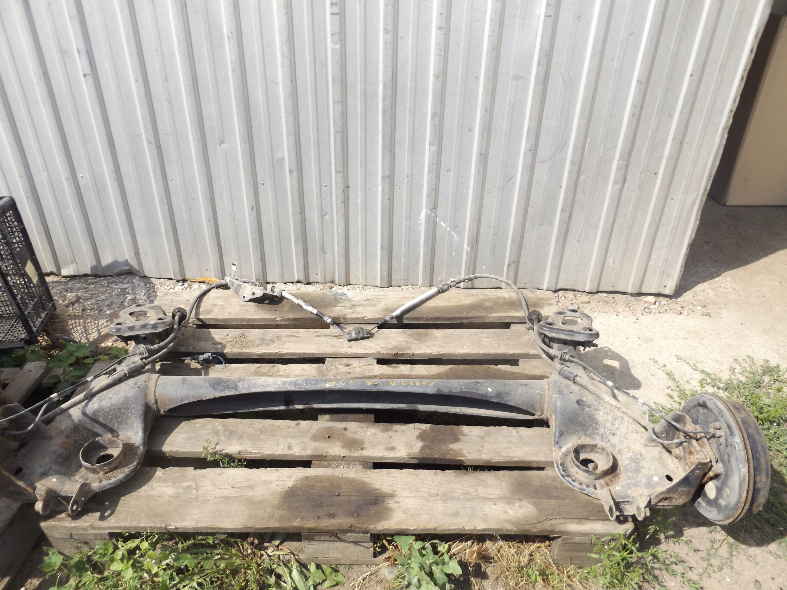 CORSA D 3D BELKA OŚ TYŁ