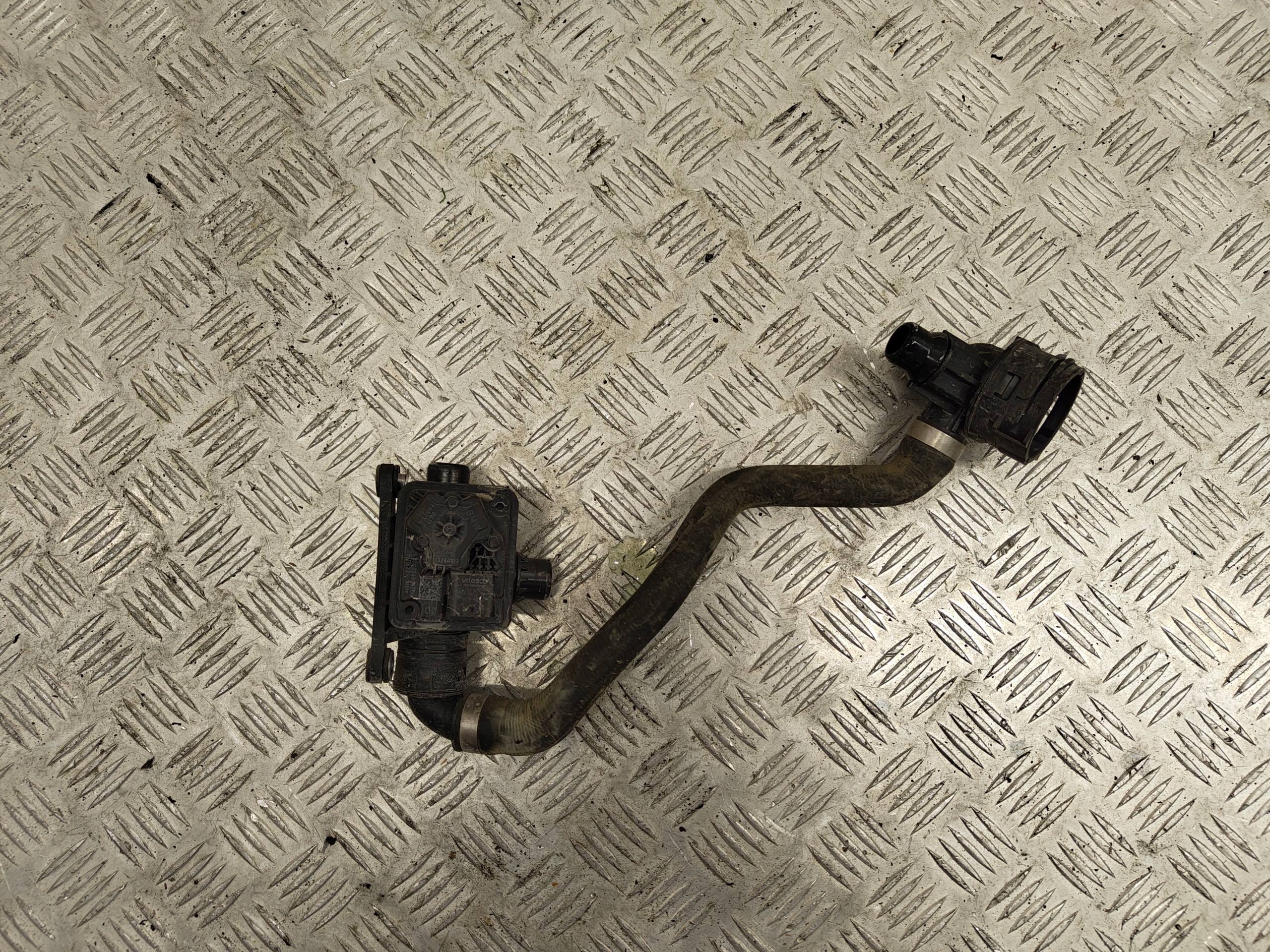 BMW IX I20 supplementary water pump 9462114
