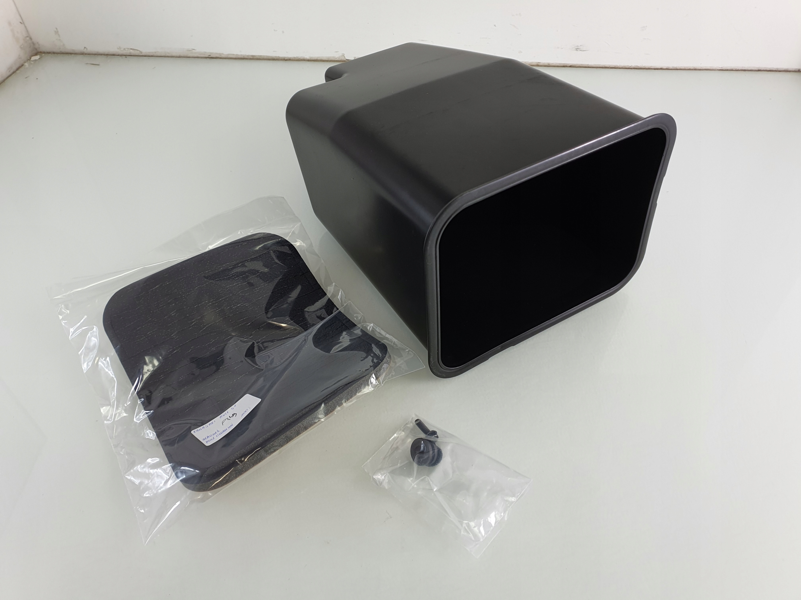 F349 KAWASAKI MULE SX SCHOWEK POD SIEDZENIE