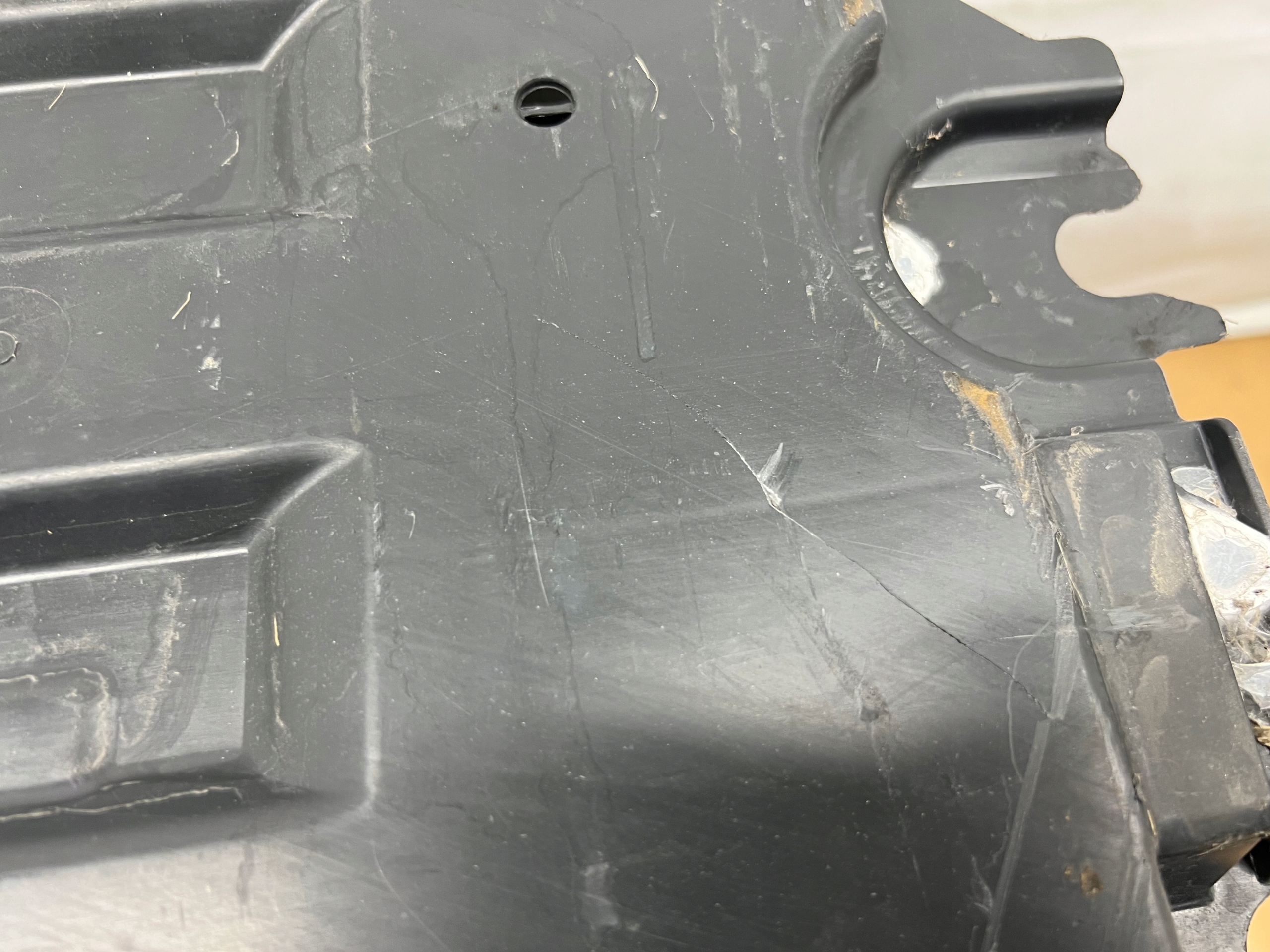 Peugeot 208 II Blende Abdeckung abdeckung Unterfahrschutz 9823545780