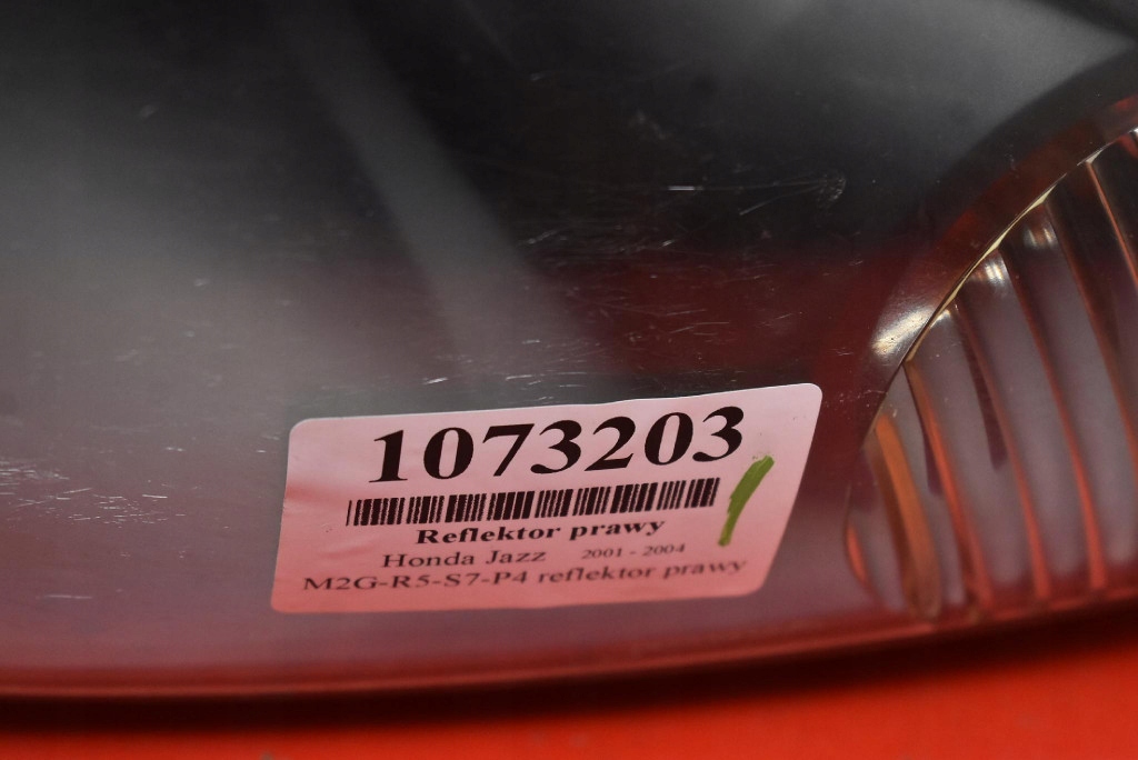 REFLEKTOR right light front P2187 HONDA JAZZ 2 II 01-04