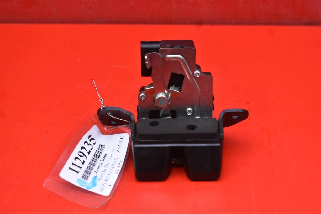 lock bonnet rear part boot HYUNDAI I30 1 and FD 5D HB 07-10