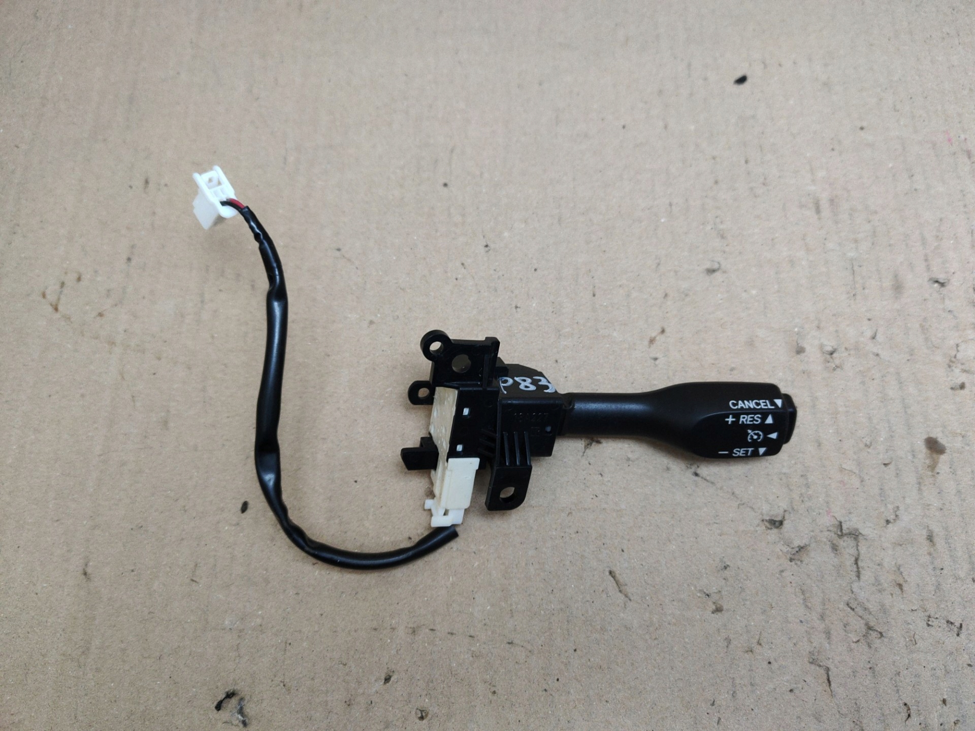 switch tempomatu Toyota Sienna 3 2011 18A227