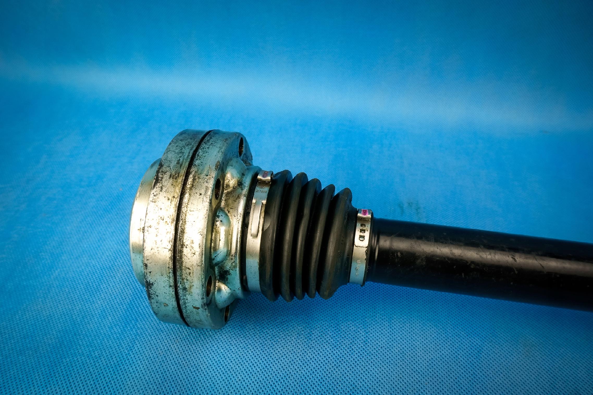 semi-axis rear rear part left right Audi Q7 SQ7 4M 4M0501203D