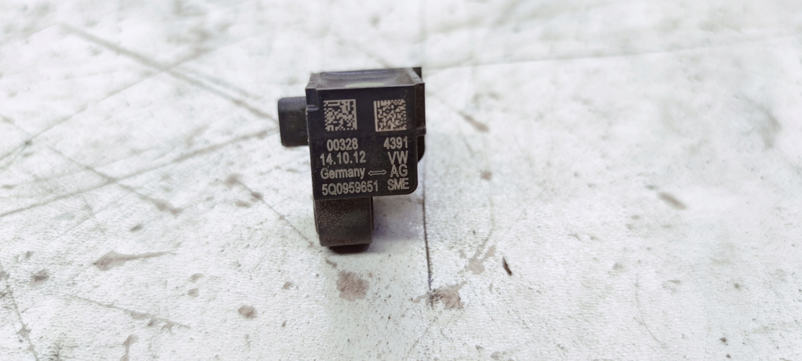 impact sensor front AUDI A3 8V 5Q0959651