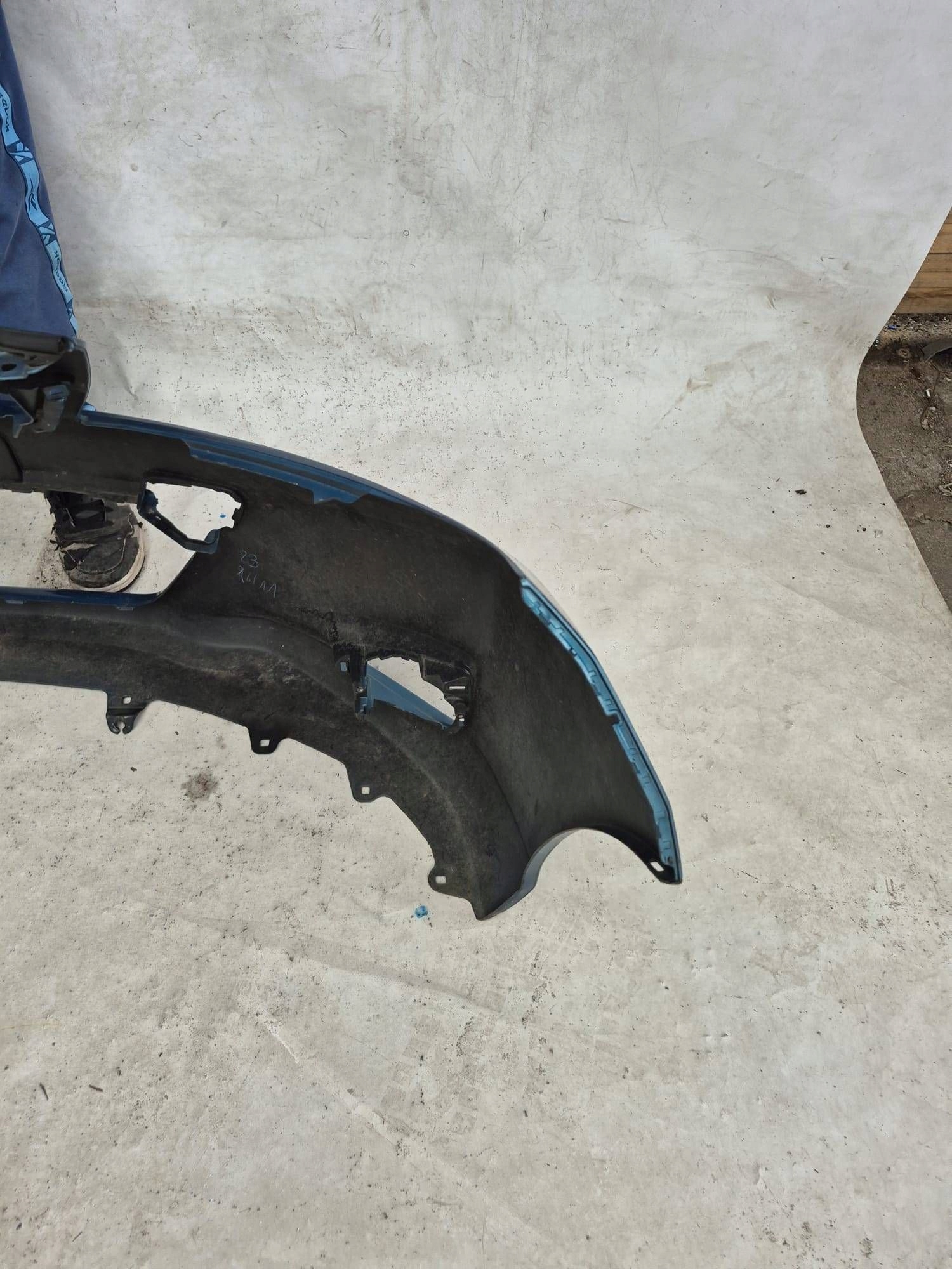 TOYOTA YARIS III 3 11-14 bumper front front