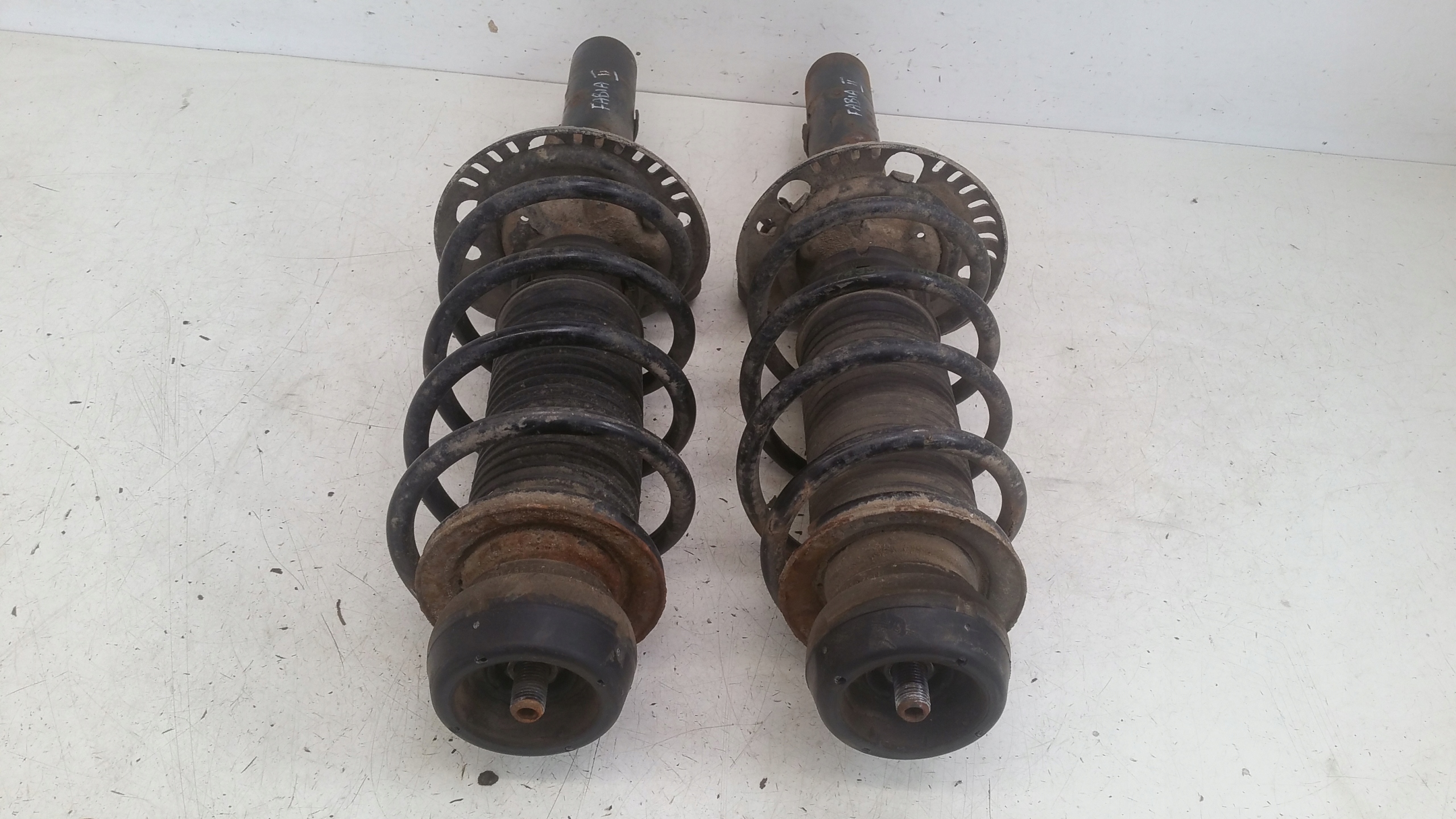 shock absorbers springs front para Skoda Fabia II