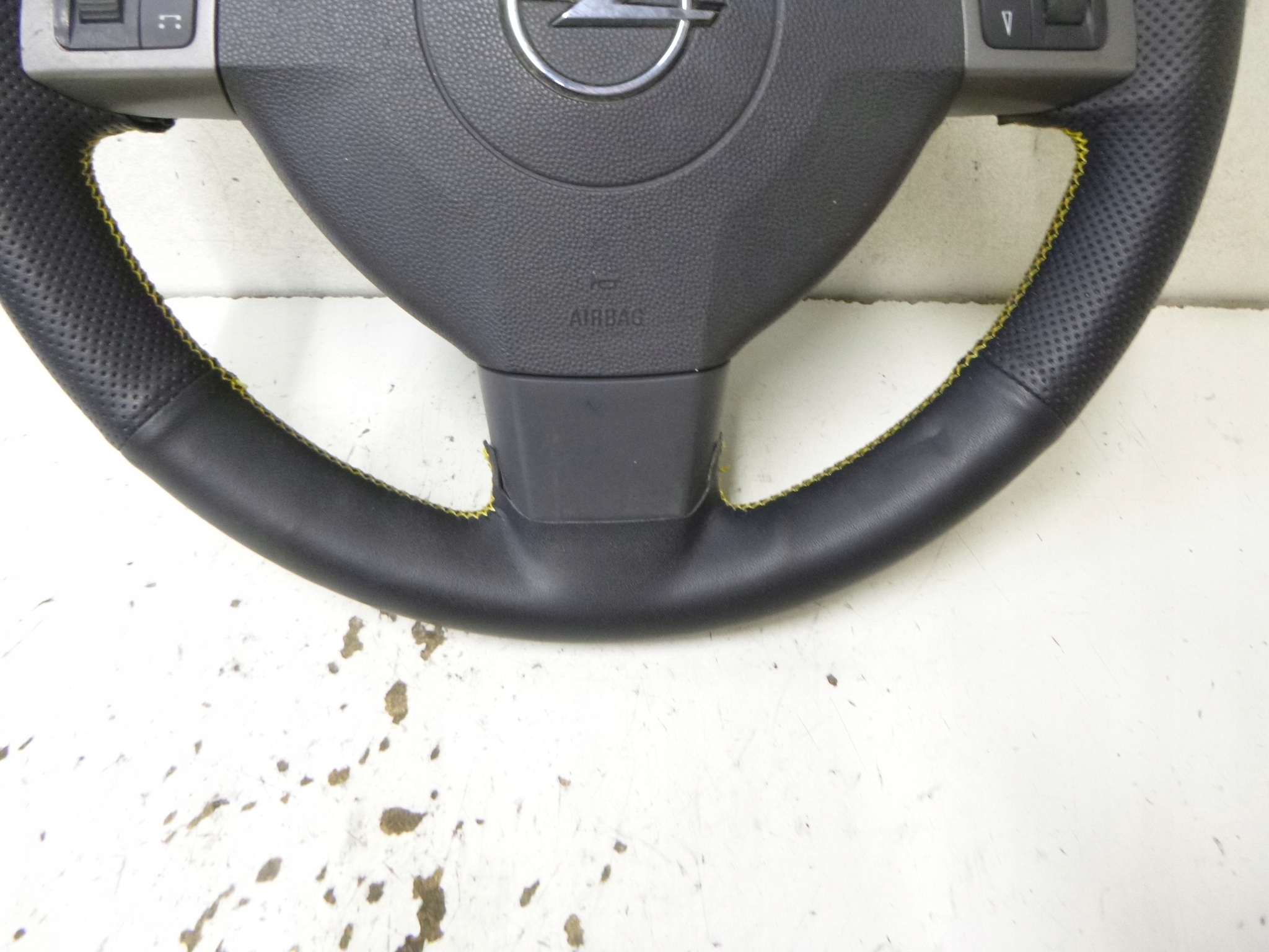 lenkrad + AIRBAG Opel Zafira B Multifunkcja 06r.