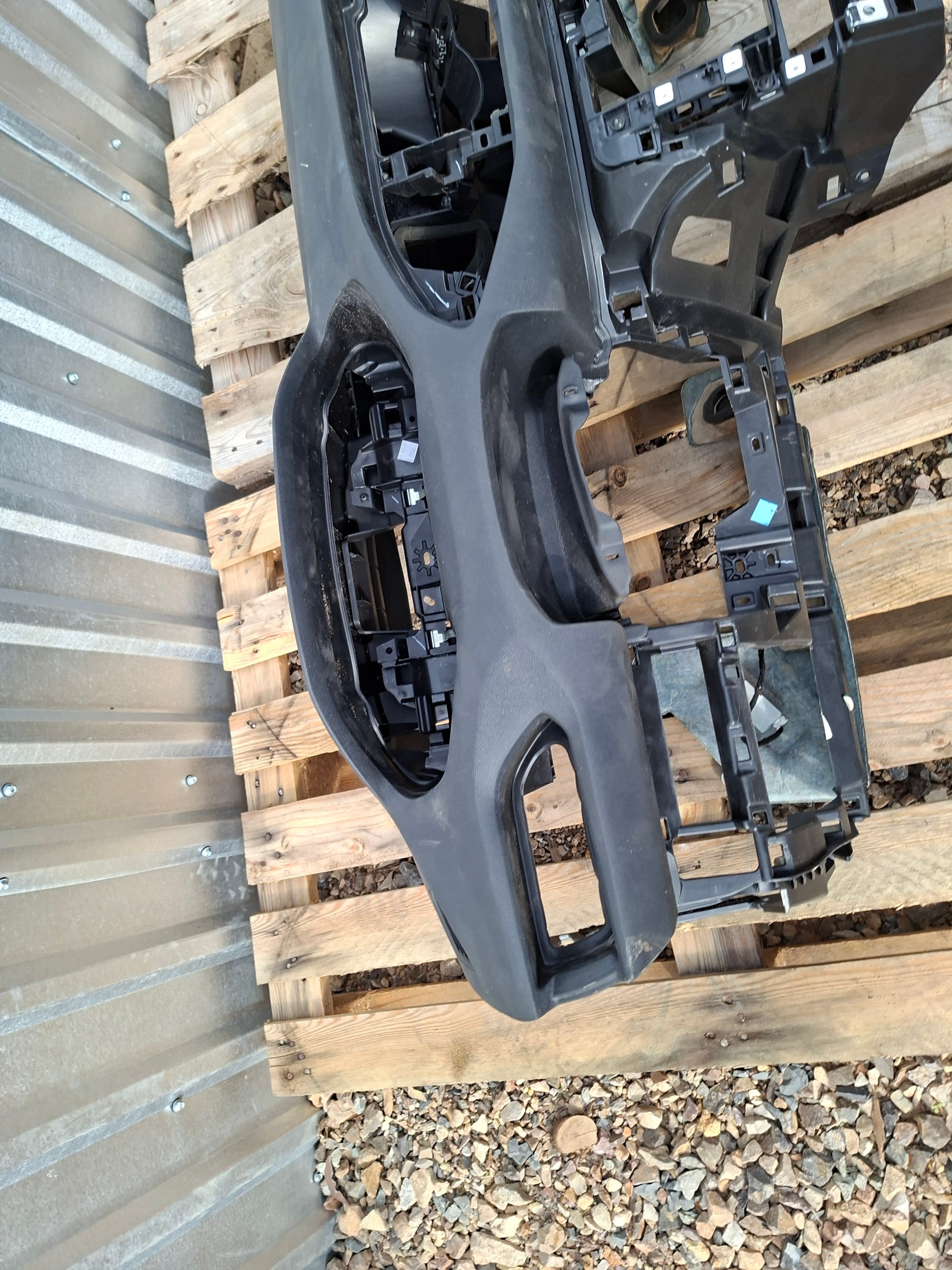 console dashboard instrument panel cockpit PEUGEOT 308 II T9 EU