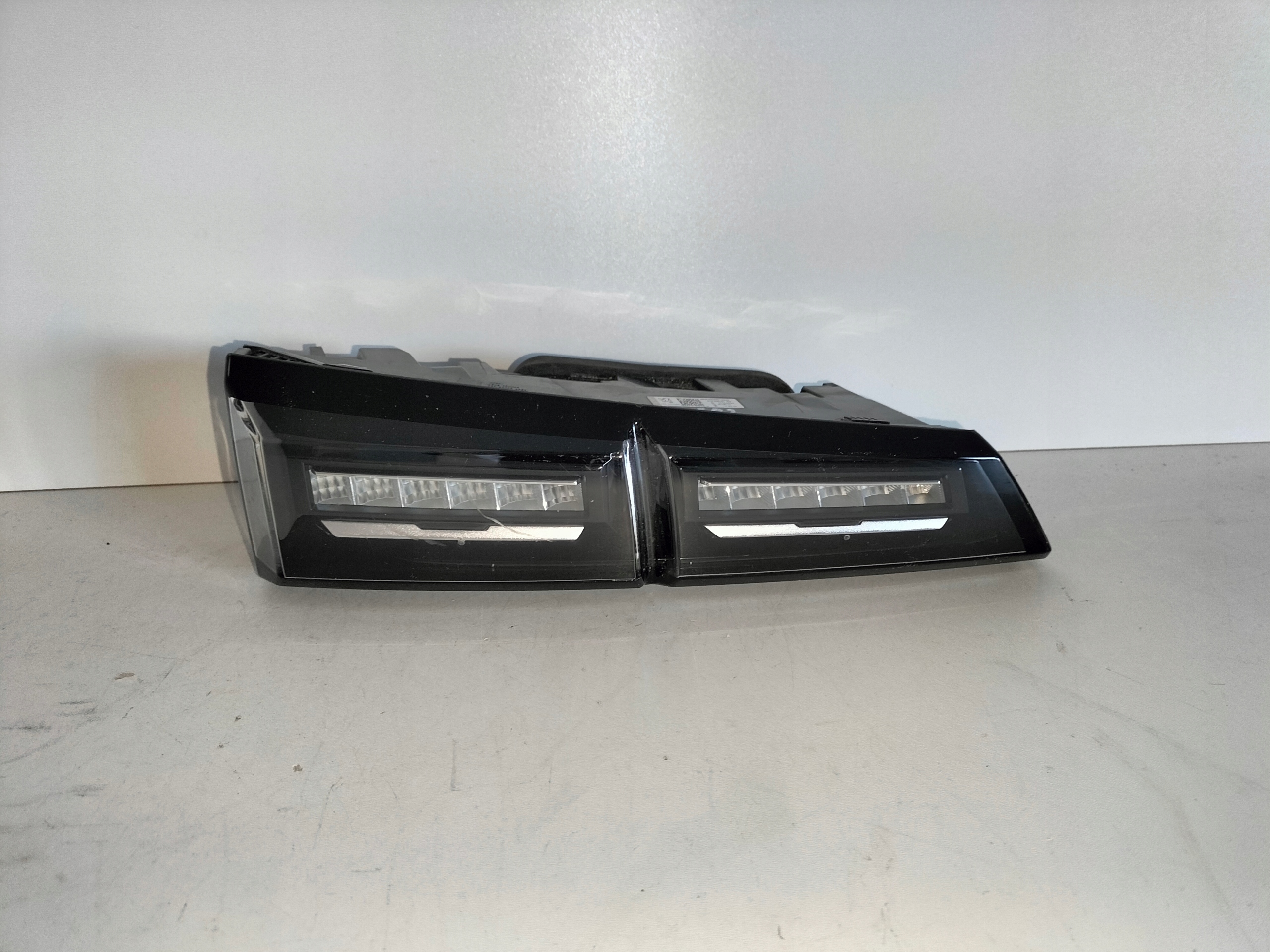 light rear rear part left PEUGEOT 308 III T10 21