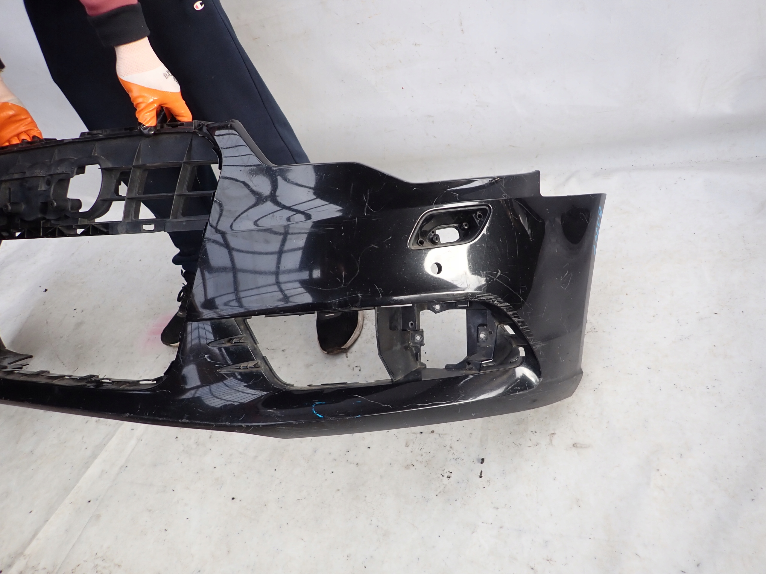 AUDI A6 C7 4G0 11-14 bumper front front PDC SPR