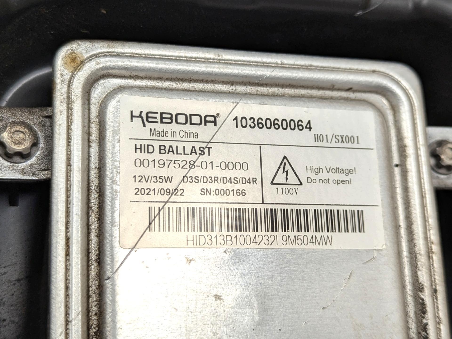 light Xenon front right side Jaguar XF 2 260 2016 GX63-13W029-DJ