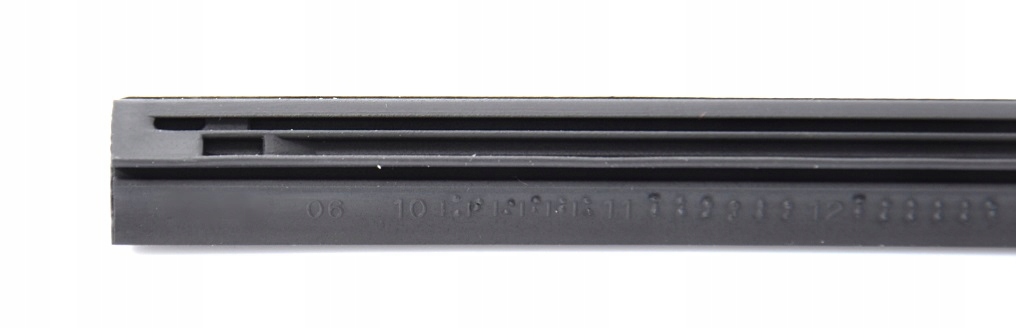 GUMA GUMKA DO WYCIERACZKI STANDARDOWEJ METALOWEJ 550mm Długość pióra 550 mm