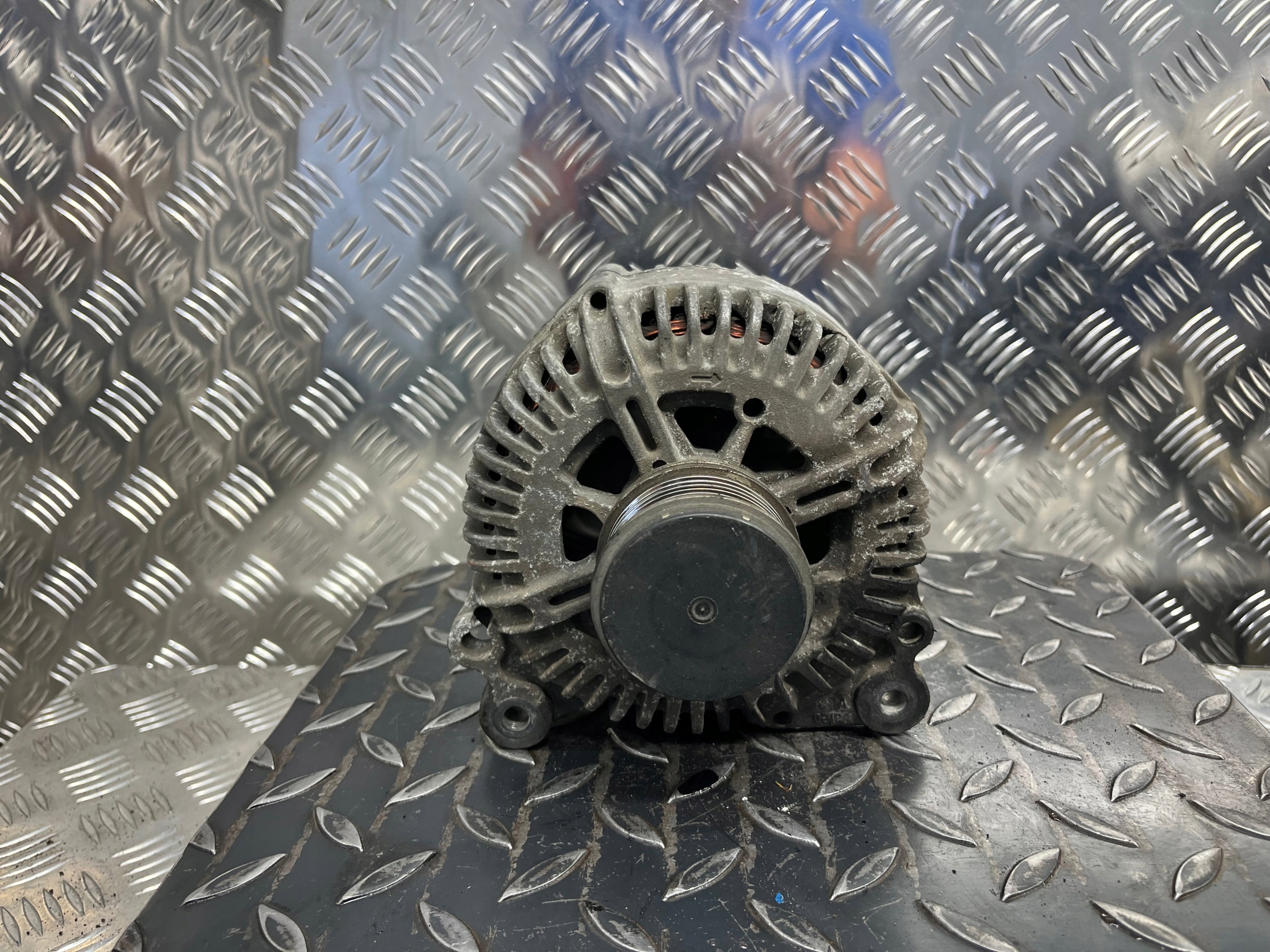 alternator SKODA OCTAVIA 2 021903026L 180A