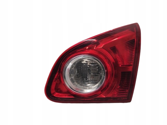 NISSAN QASHQAI J10 06-09 LAMPA PRAWA TYŁ W KLAPĘ