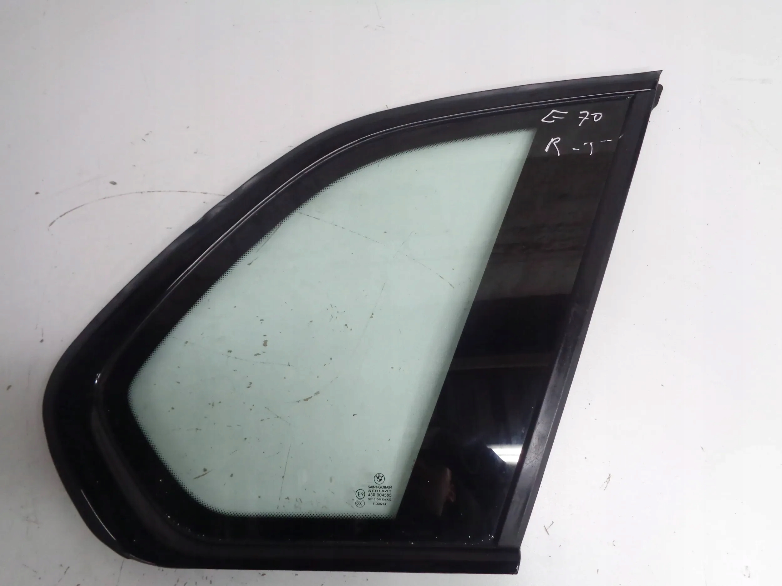 BMW X5 E70 WINDOW BODYWORK RIGHT REAR PART