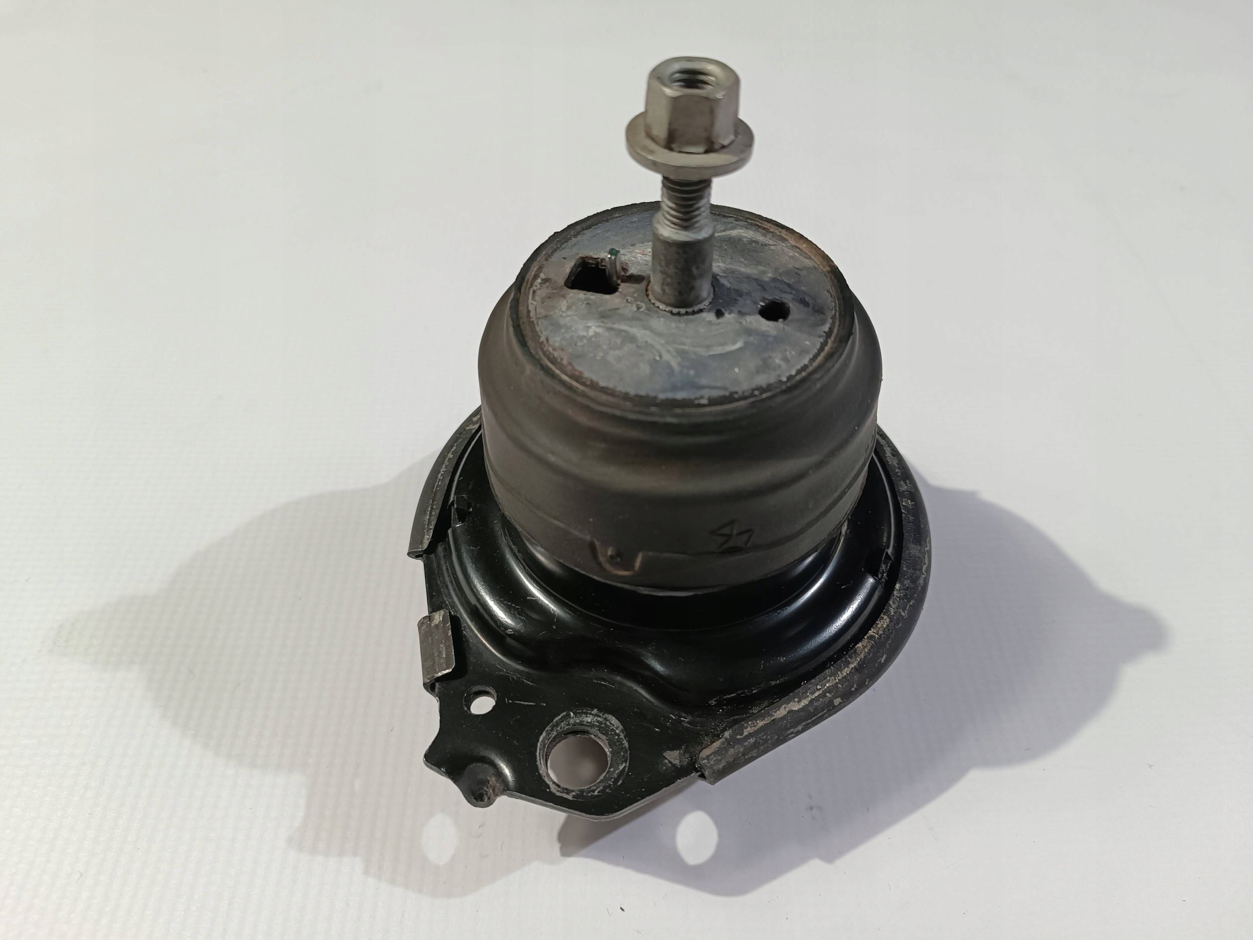 engine mount front front left right Dodge Durango 6.4 SRT 2018