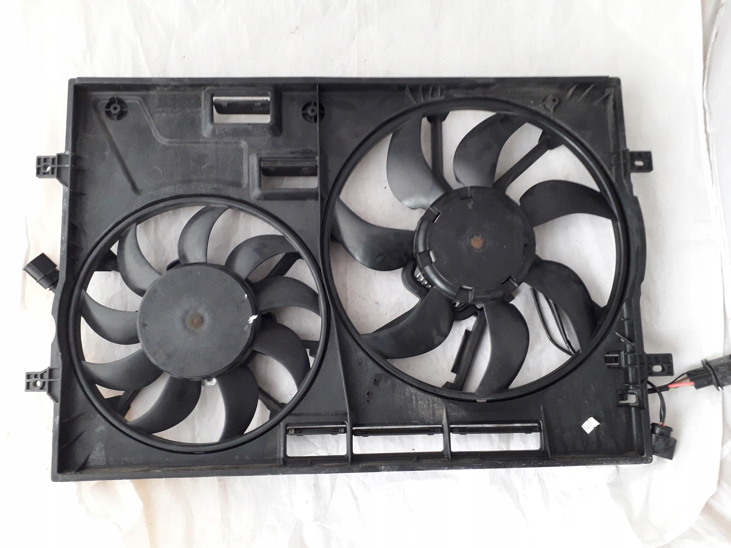 WENTYLATORY WENTYLATOR AUDI VW SKODA 3Q0121205