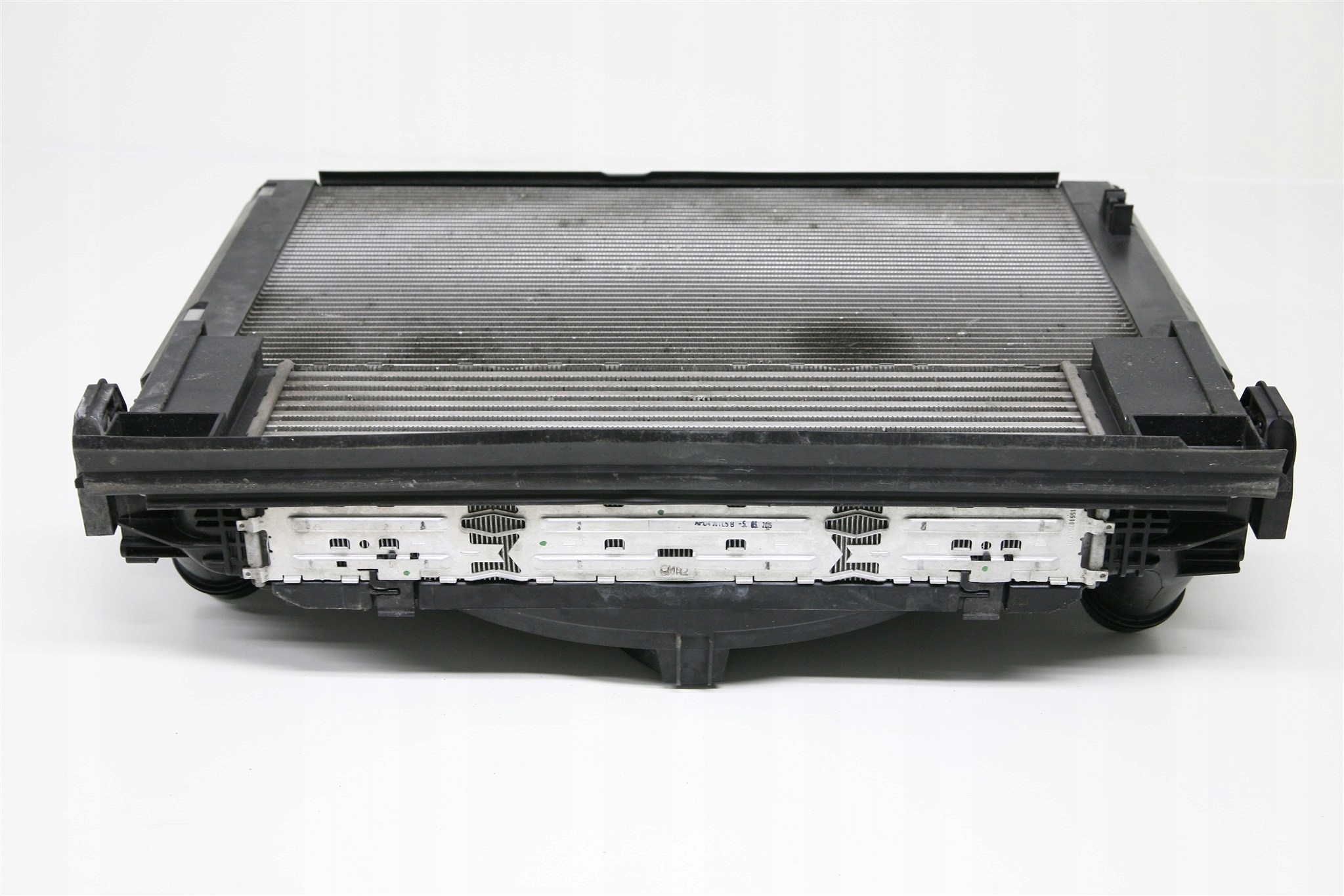 KOMPLET chladiče ventilátor chladič BMW F32