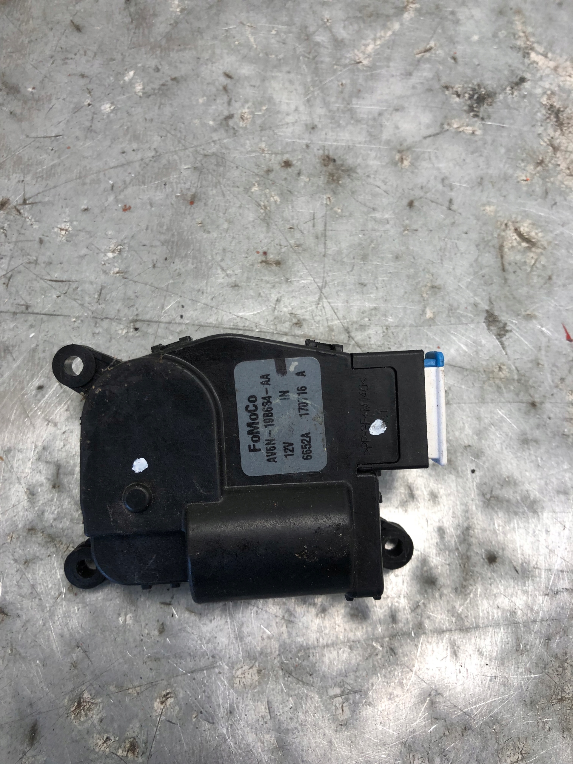 Micro moteur Bloc de chauffage complet FORD AV6N-19B634-AA