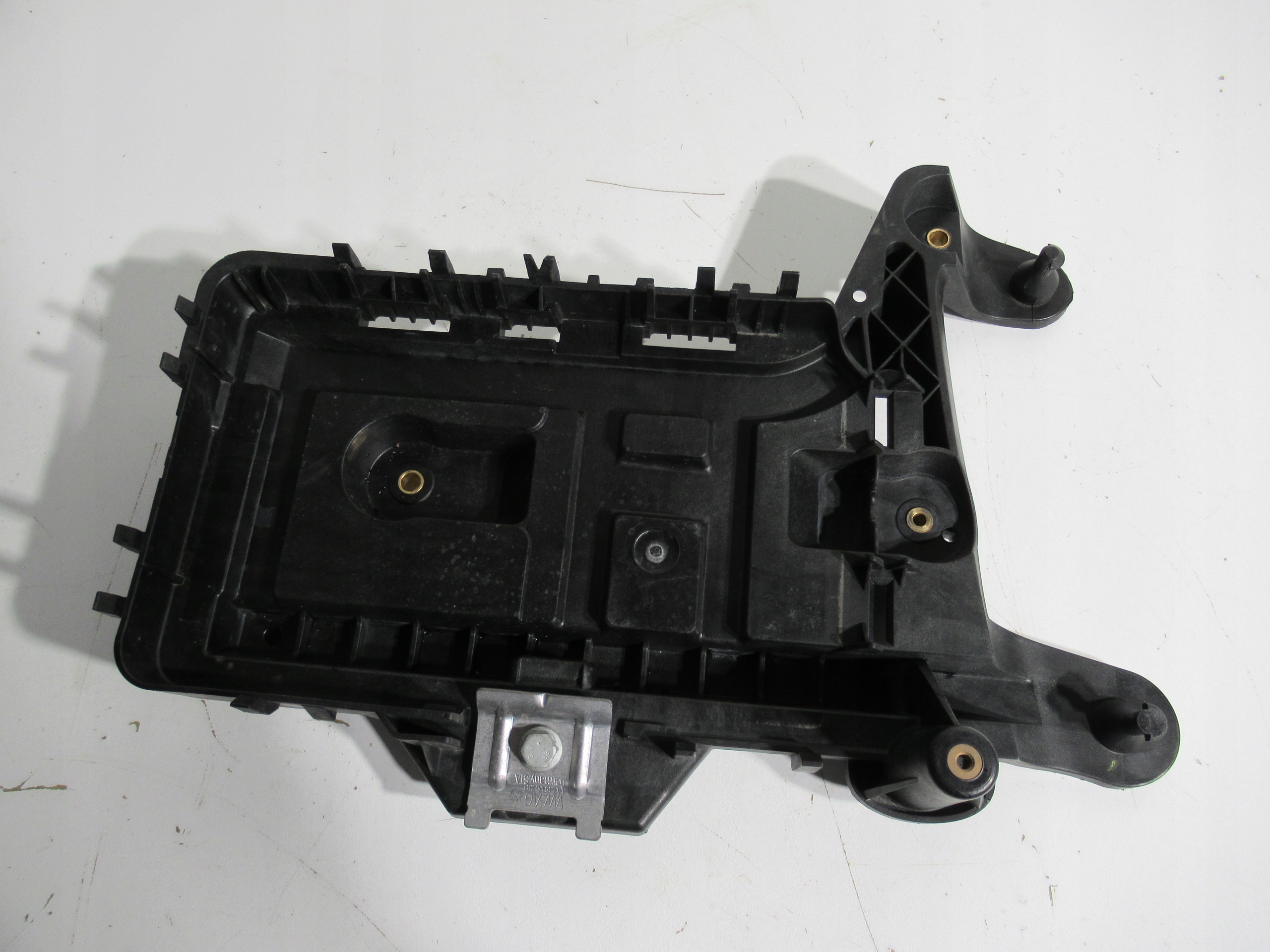 VW SEAT SKODA DRŽAČ AKUMULATORA 1K0915333
