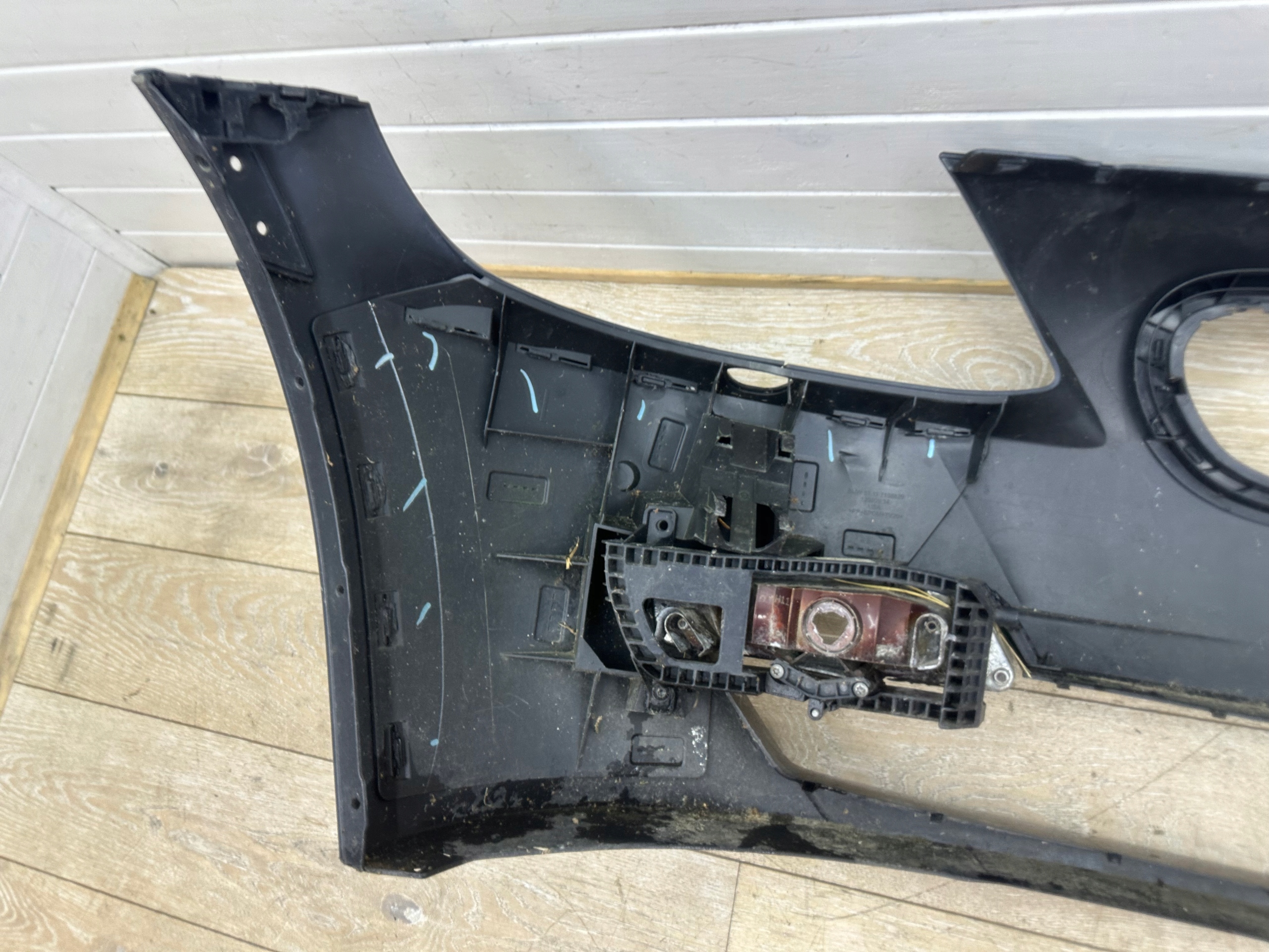 BMW Z4 E85 E86 LCI LIFT nárazník předek přední