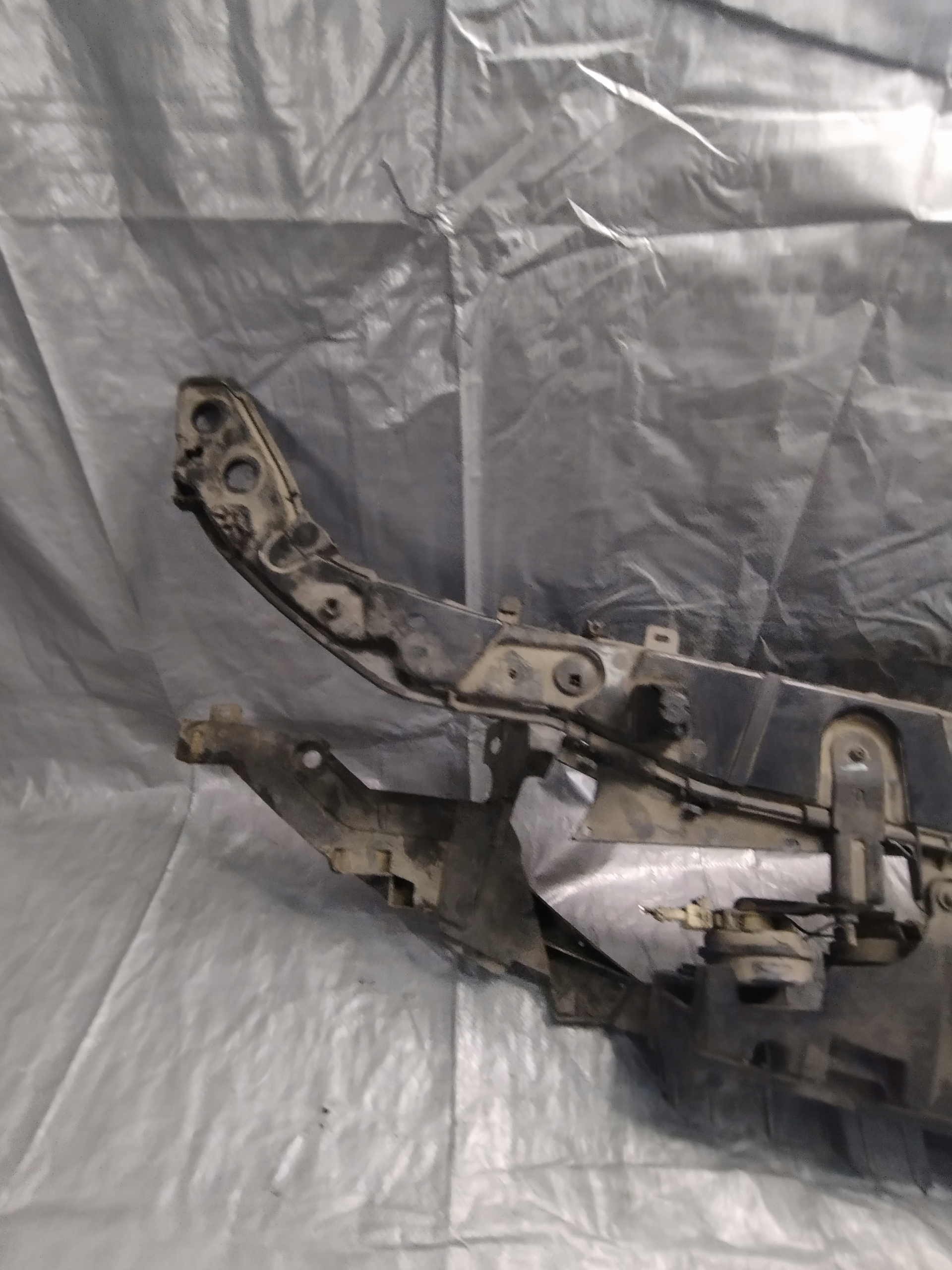 support panel for radiators, pillar Renault Laguna III 1,5DCI