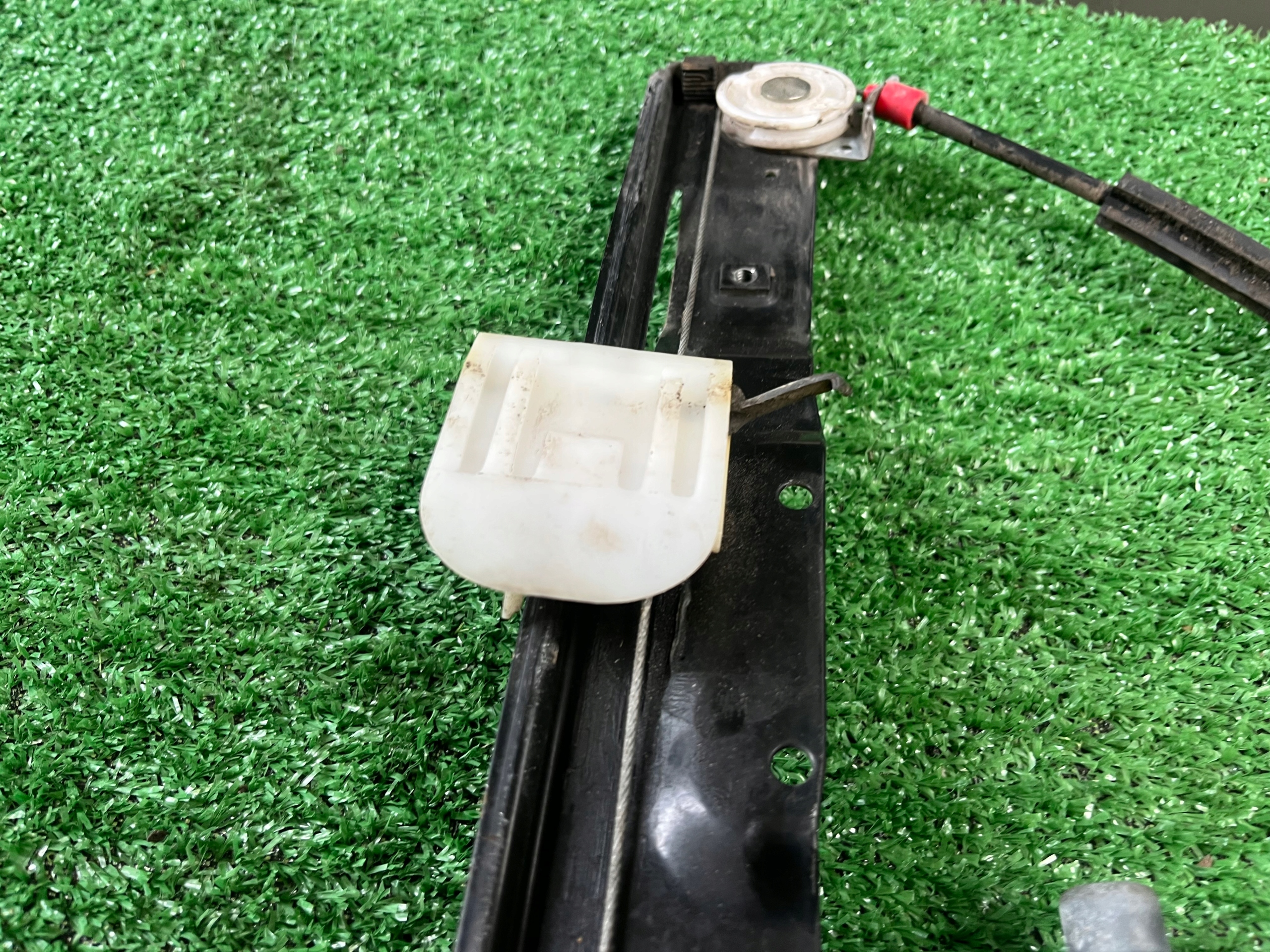 ELE mechanism windows right front FORD S-MAX 0130822286