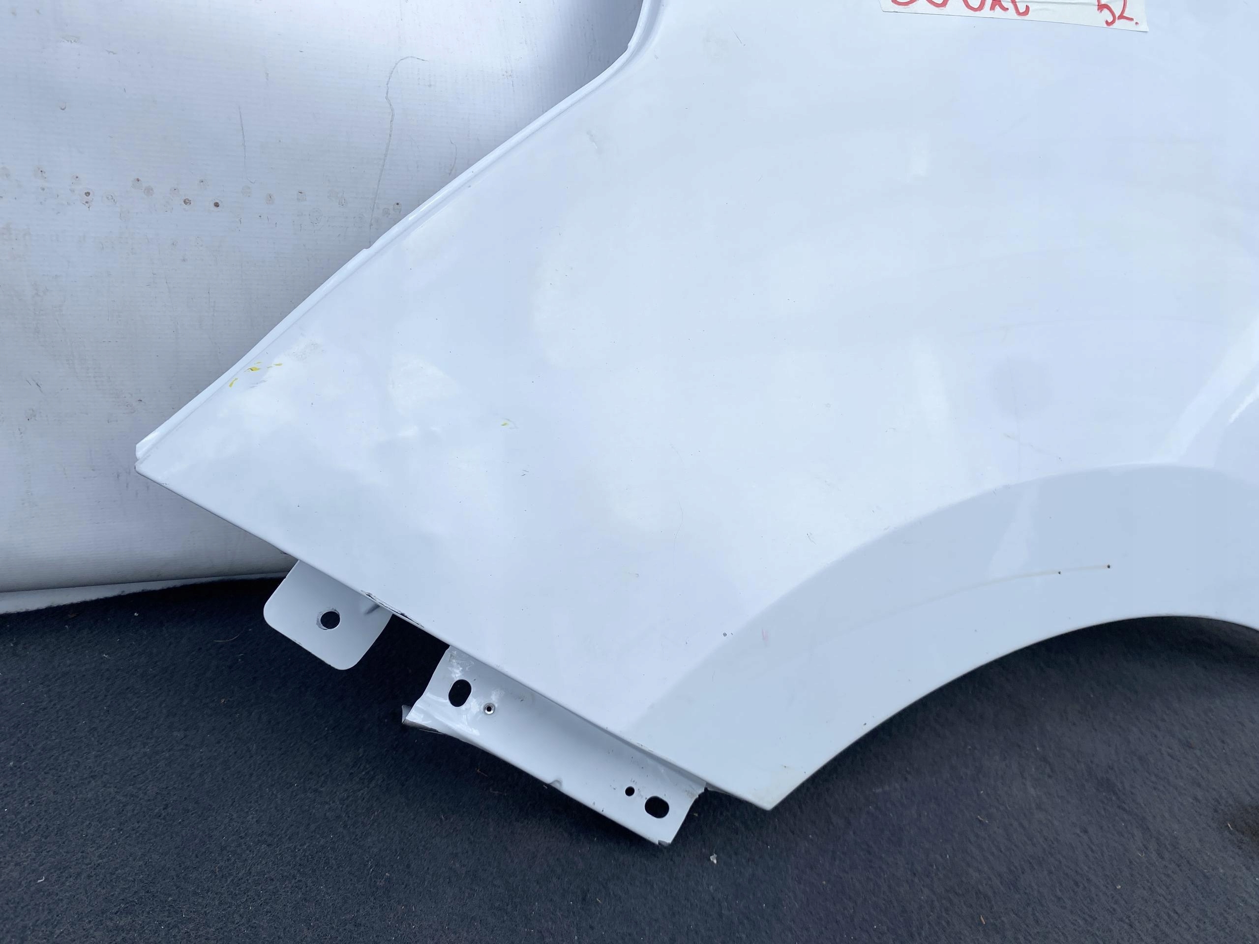 RENAULT MASTER 3 10- fender front front left BIALY 631010504R