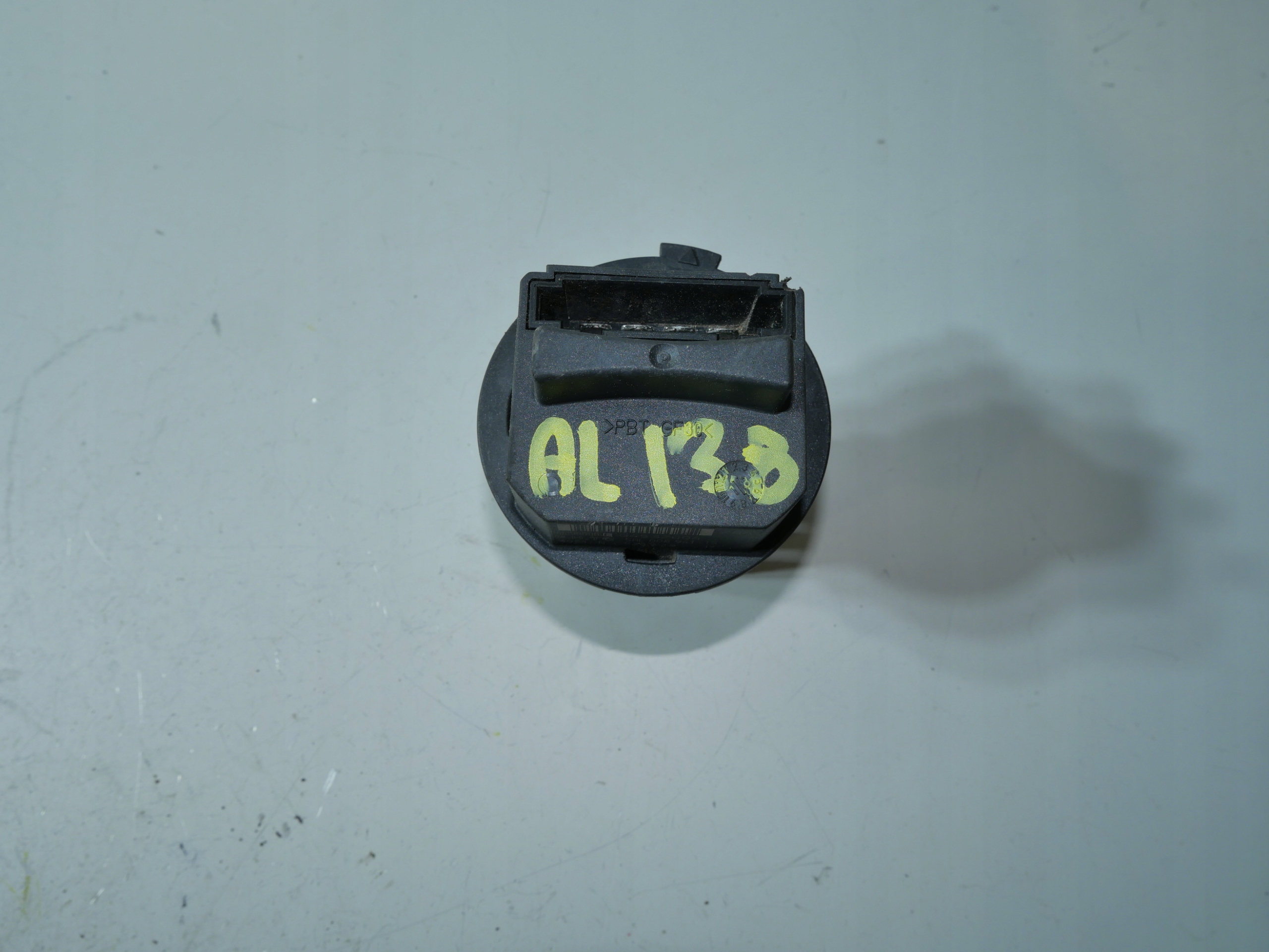 gebläsewiderstand MERCEDES 5HL008941