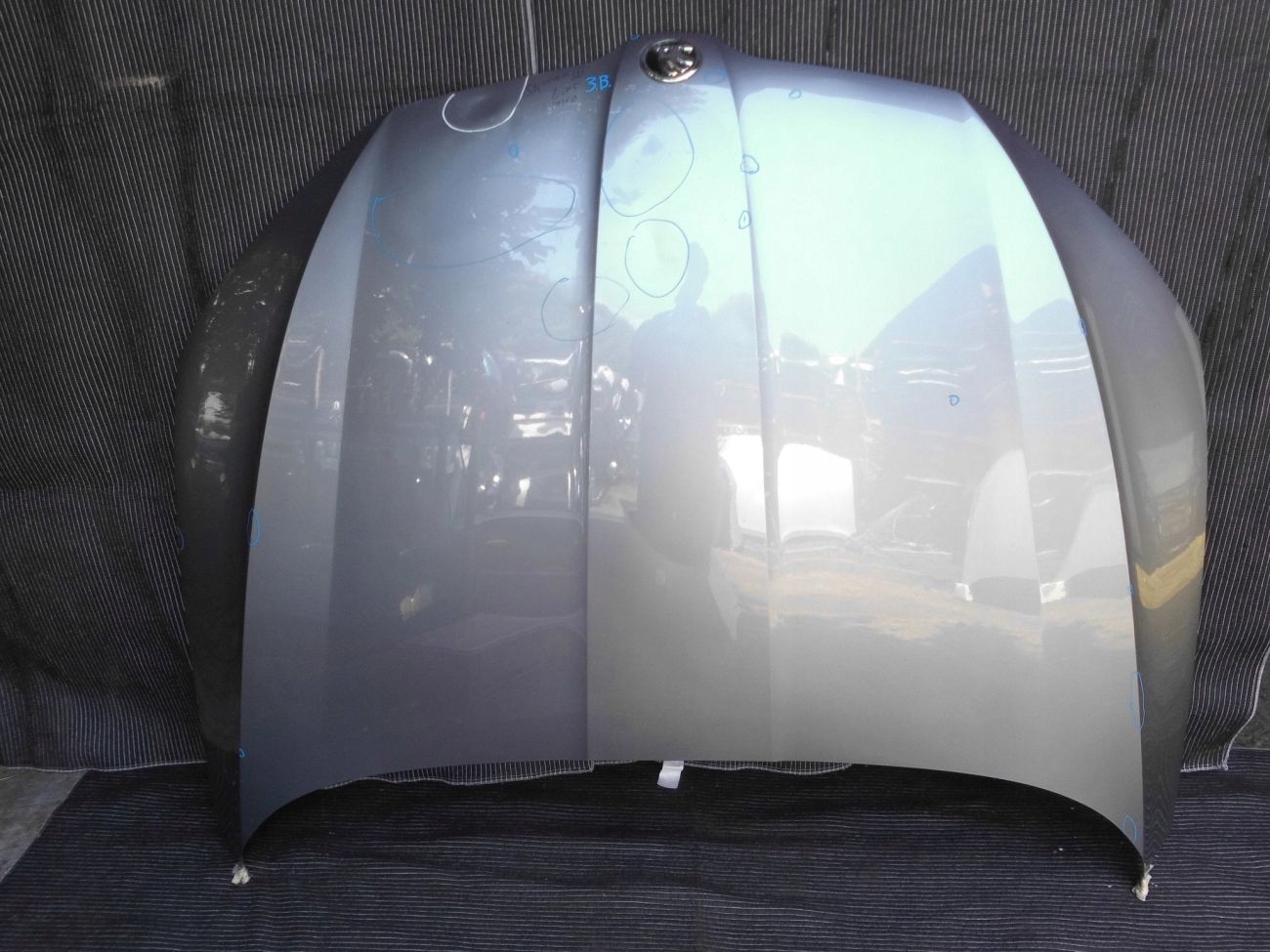 13 14 - SKODA SUPERB III 3V0 КАПОТ КРЫШКА ДВИГАТЕЛЯ