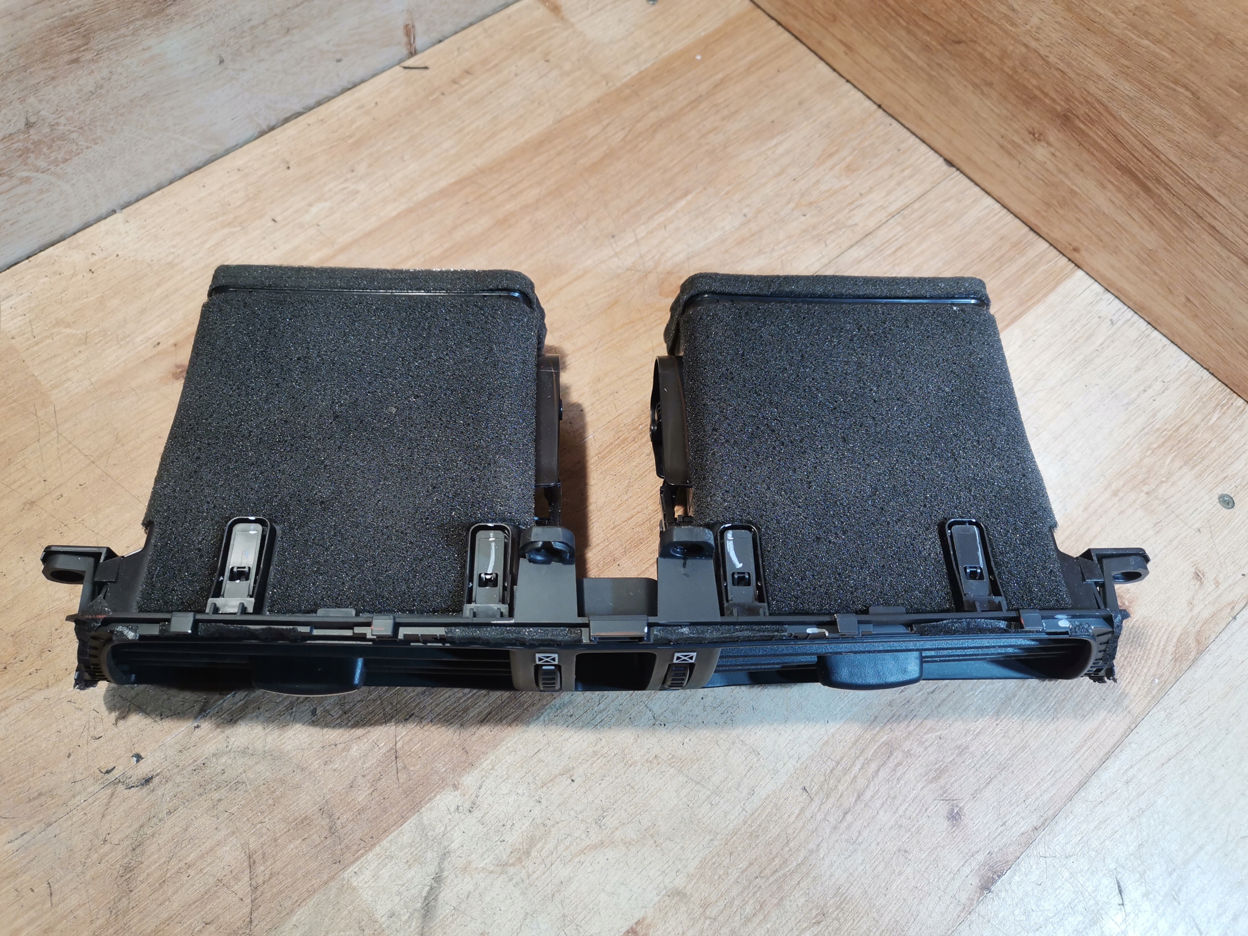 grid air conditioning devices central MAZDA 3 III 2013-2018