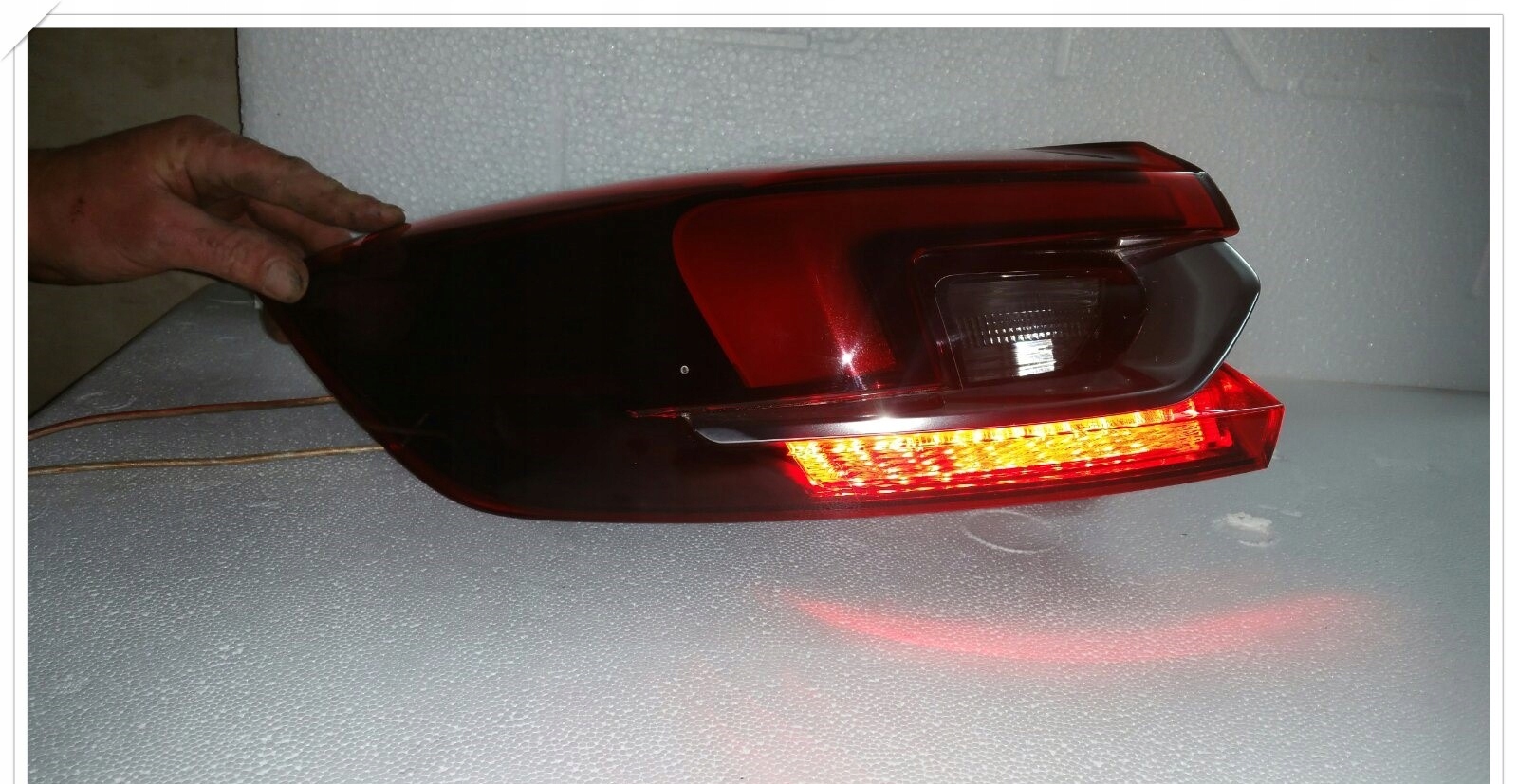 OPEL INSIGNIA LAMPA TYLNA LEWA 39099122 Numer katalogowy producenta 9481790 -09