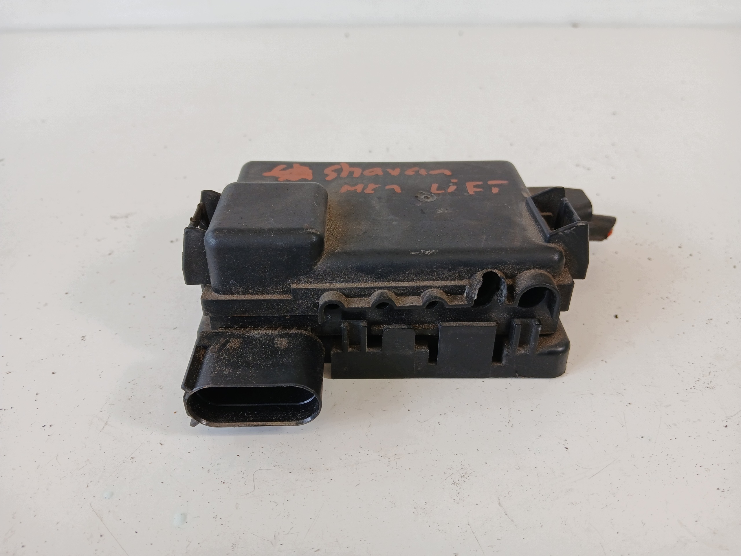 VW SHARAN e CENTRALINA FUSIBILI per batteria