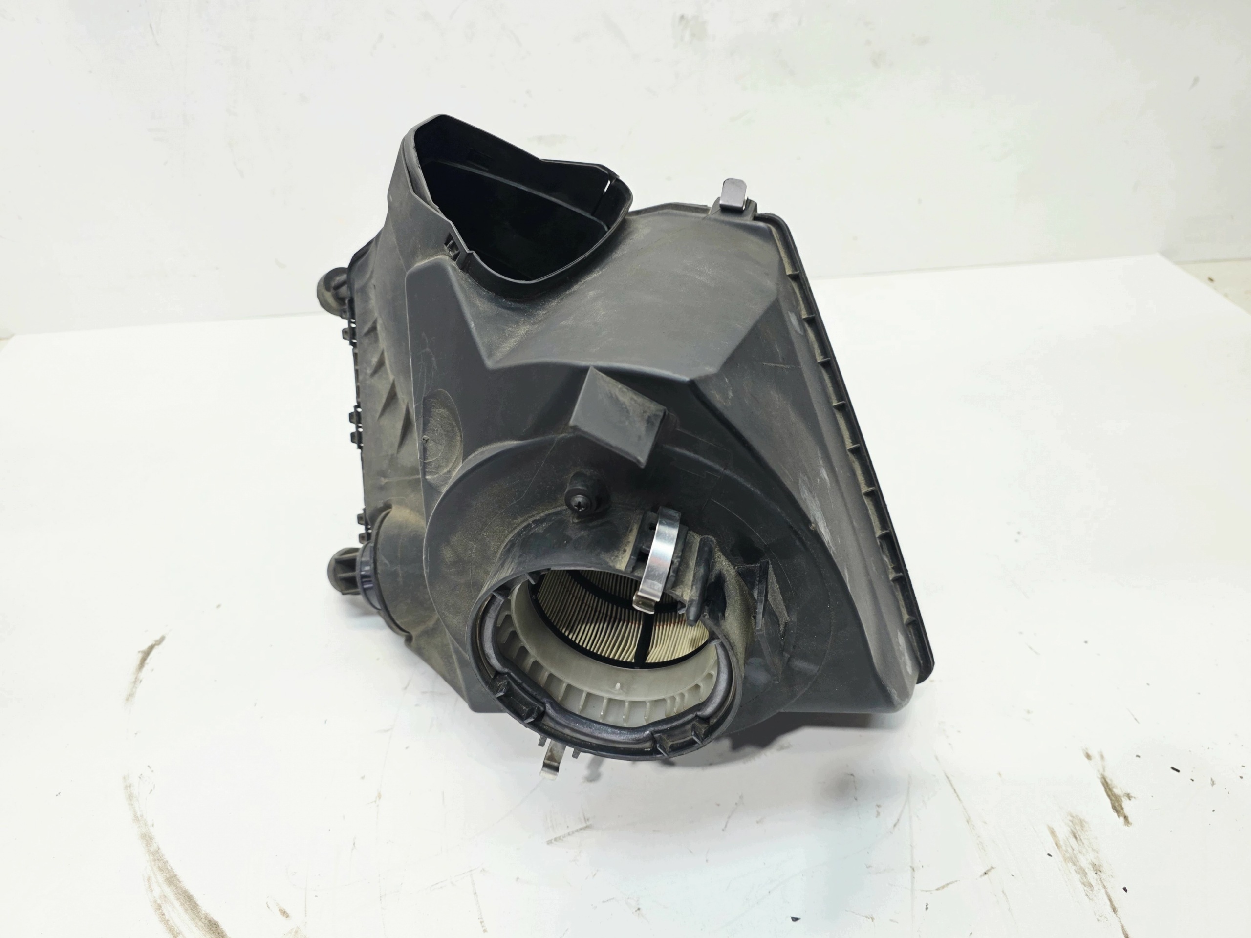 Gehäuse filter luft AUDI A6 C6 LIFT 3.0 TDI 4F0133837BC