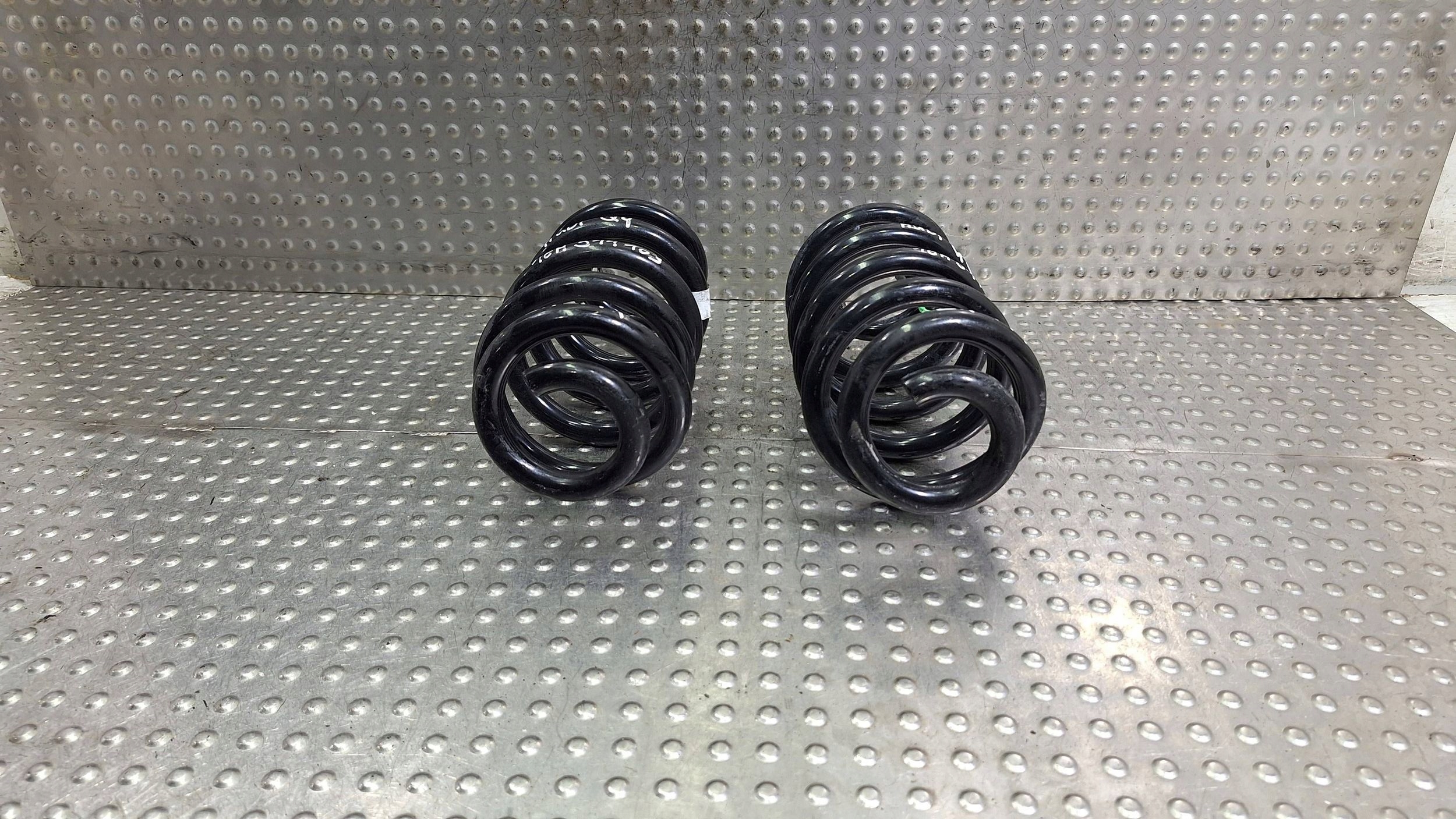 springs springing rear part KPL 1EA511103H VW ID4 ID.4 Q4 E-TRON