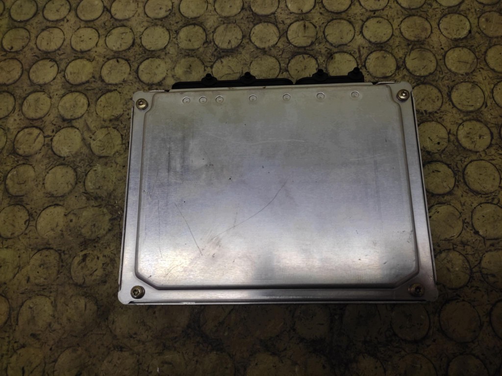 AUDI A4 B5 control unit of the engine 0261204957