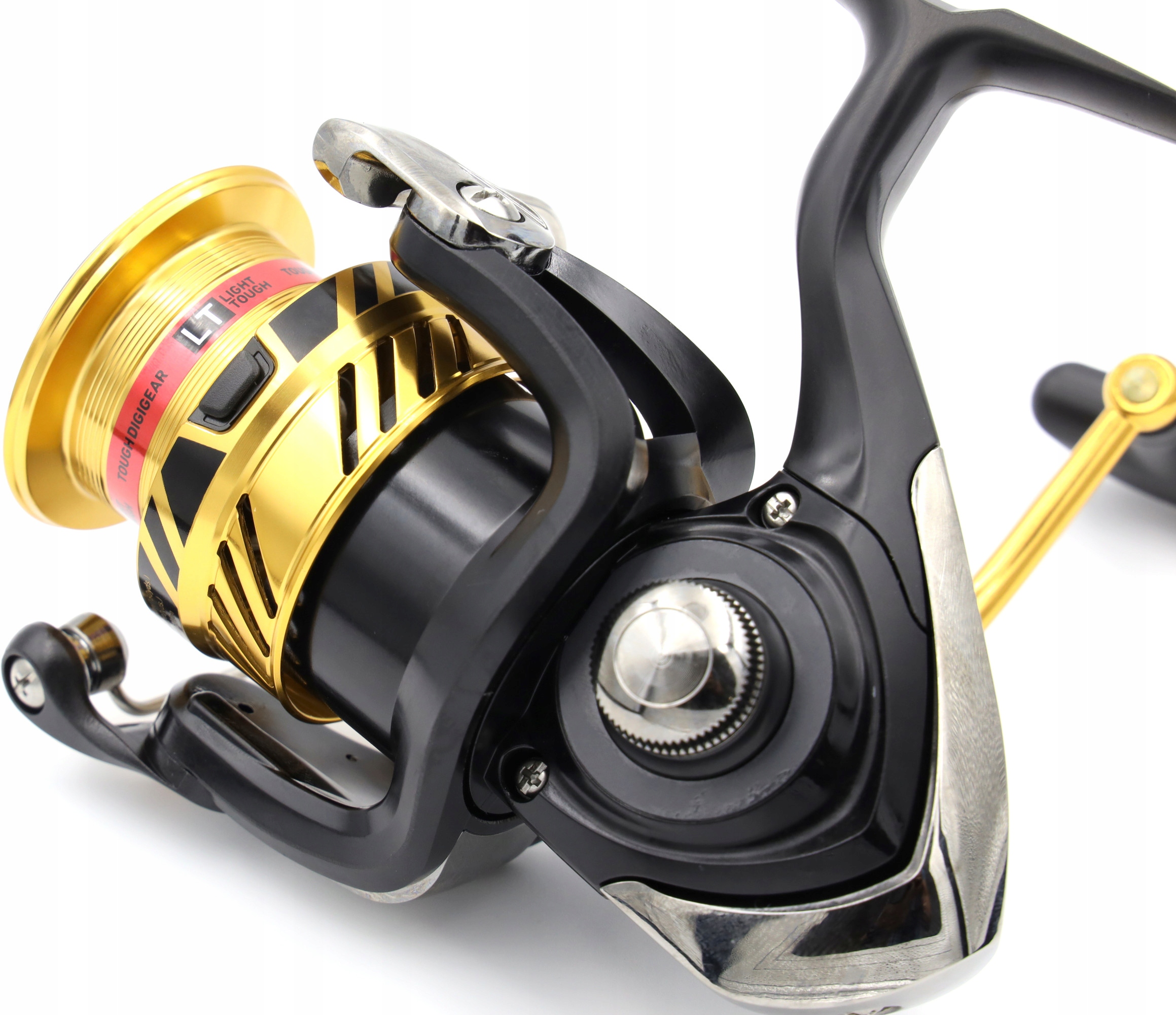 DAIWA KOŁOWROTEK CROSSFIRE LT 2000 4BS Marka Daiwa